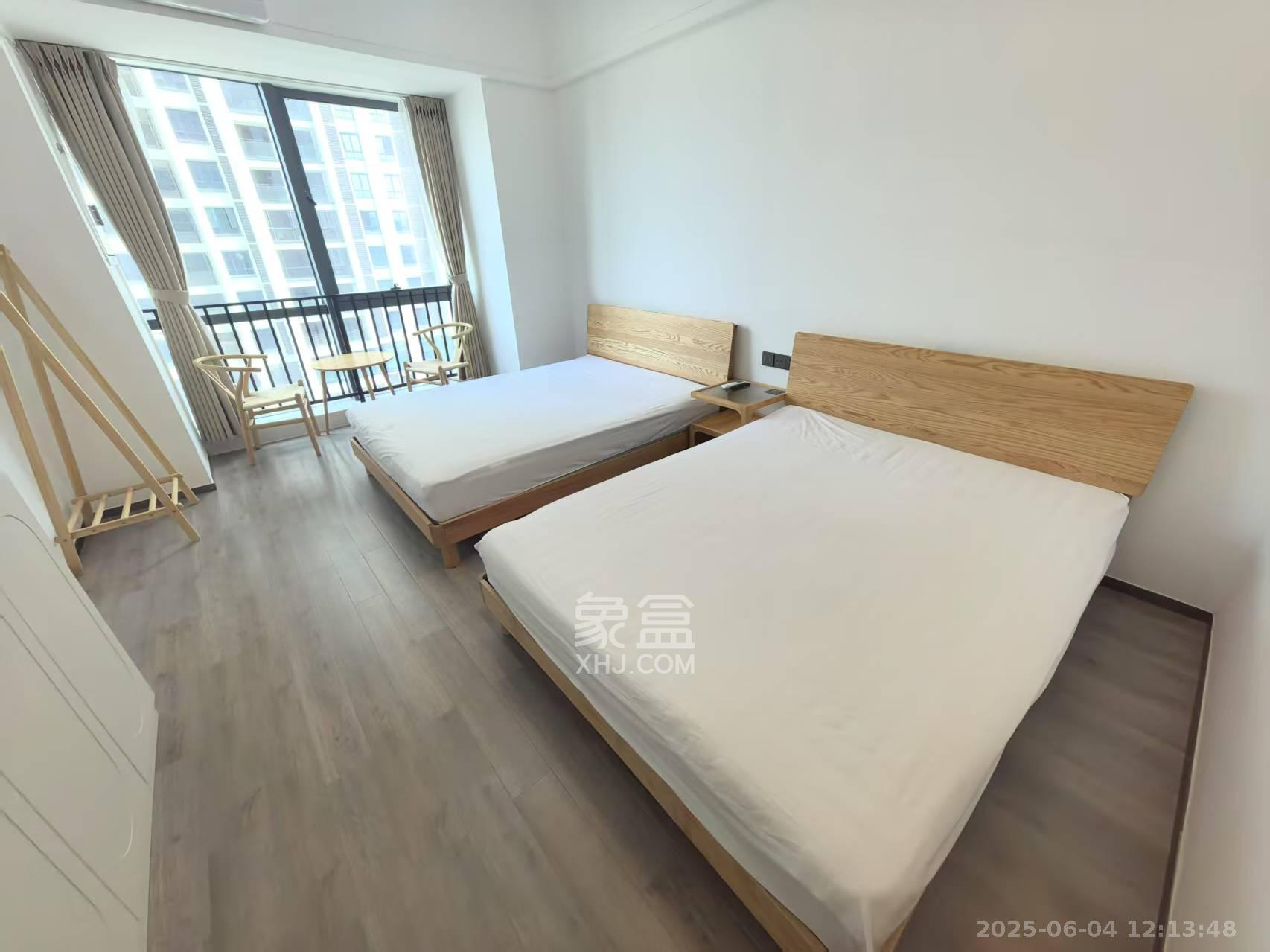 中建宝铂公馆  1室1厅1卫   1900.00元/月