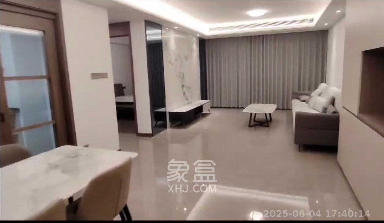 龙湖春江天玺  4室2厅2卫   5000.00元/月室内图