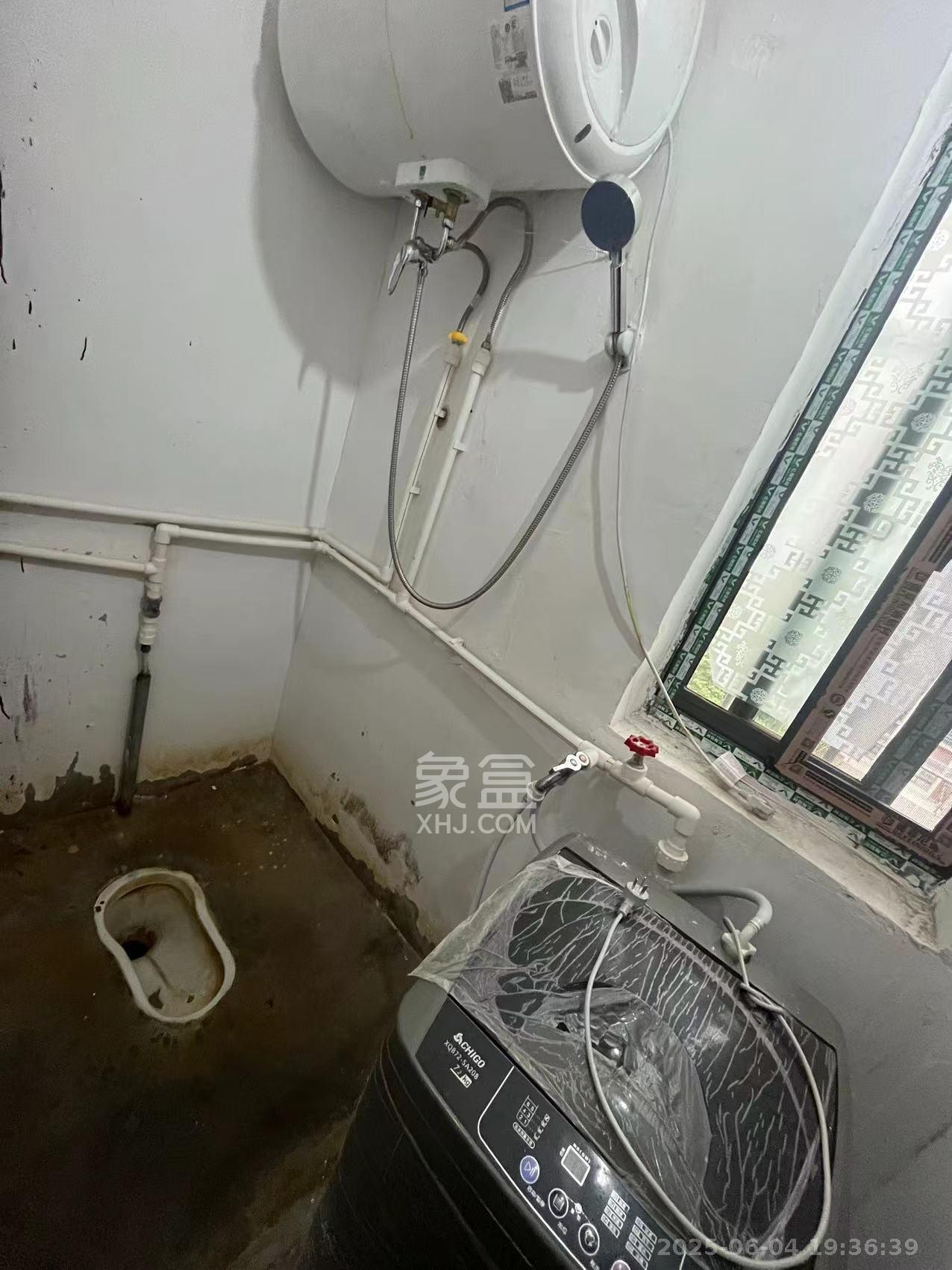 电位器厂宿舍 1室1厅1卫 600.0元/月 电位器厂宿舍 1室1厅1卫 600.0元/月室内图