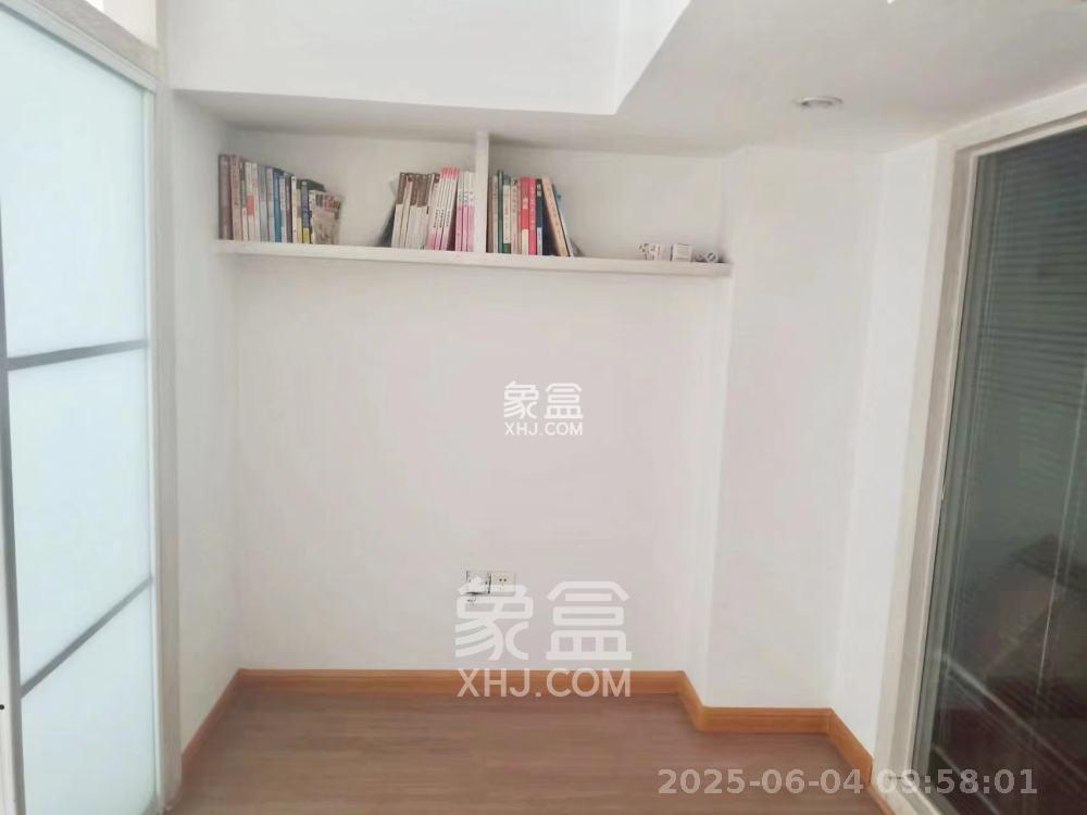 中瀚财富广场  2室2厅1卫   25.80万室内图