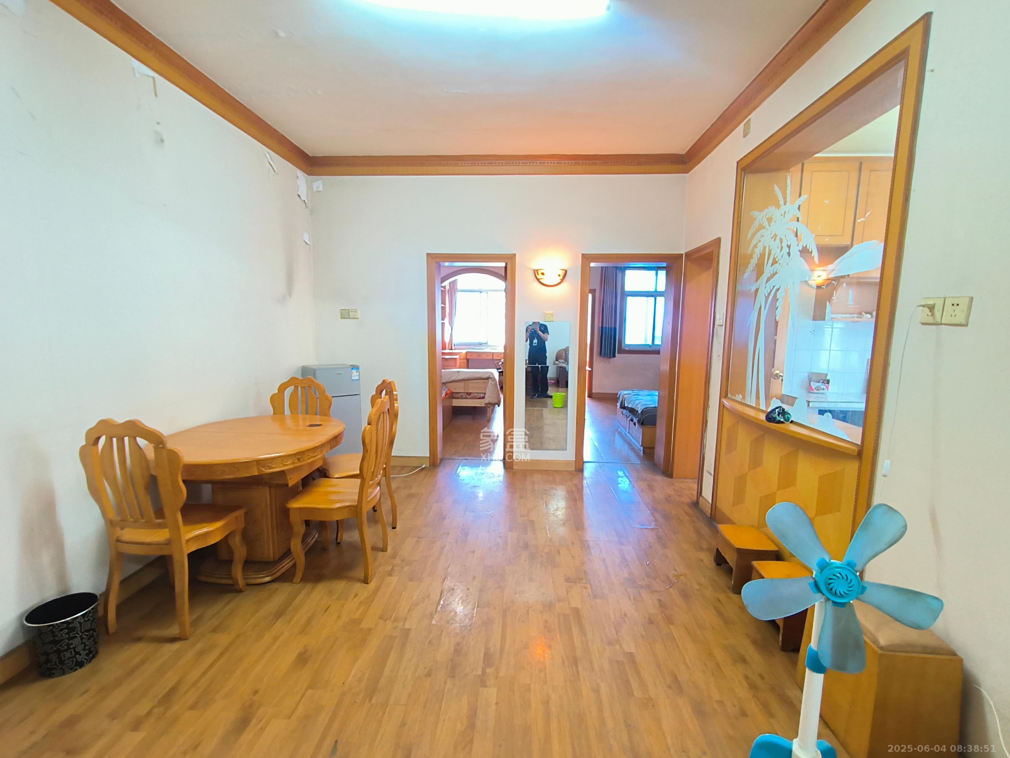 燕山街社区  2室2厅1卫   1500.00元/月室内图