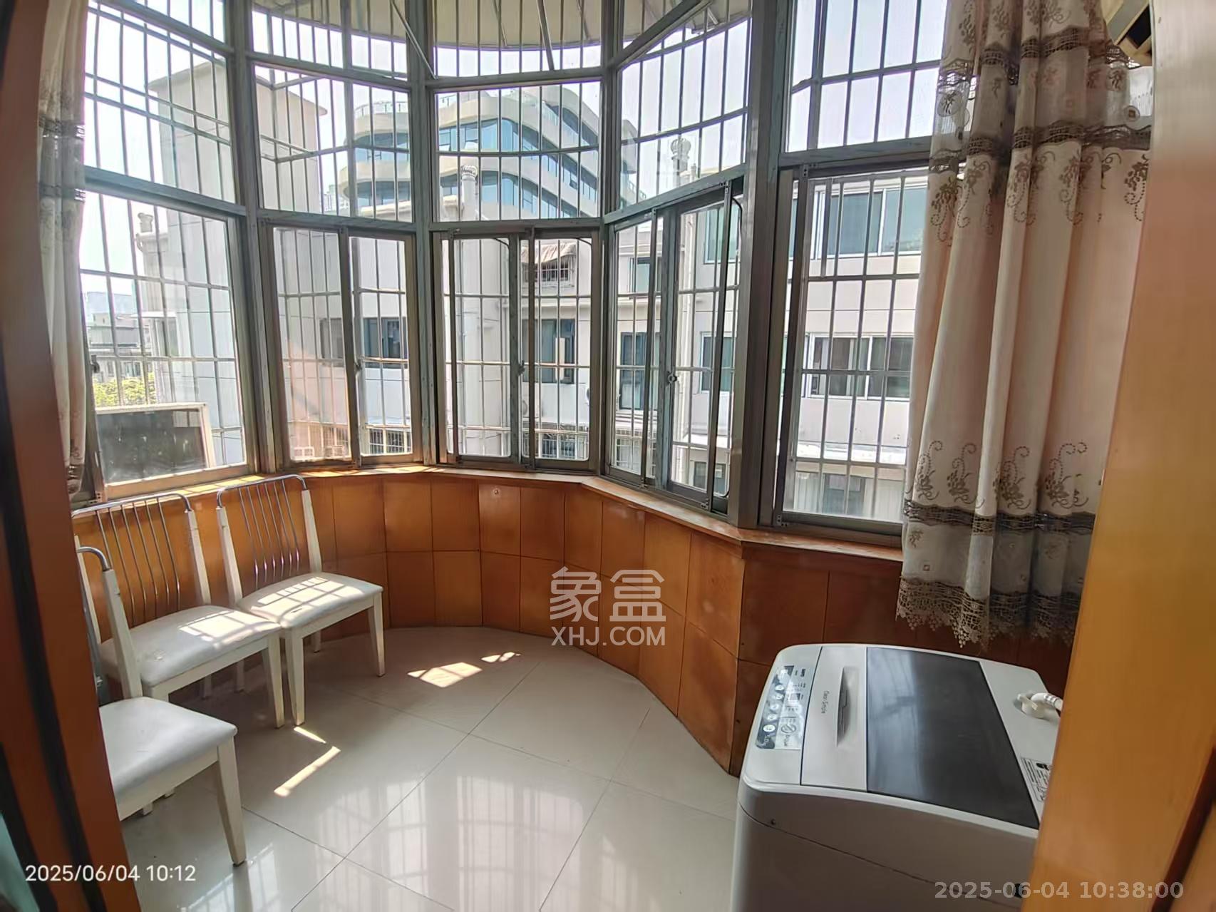 公安厅机关二院宿舍  3室2厅1卫    2000.0元/月室内图