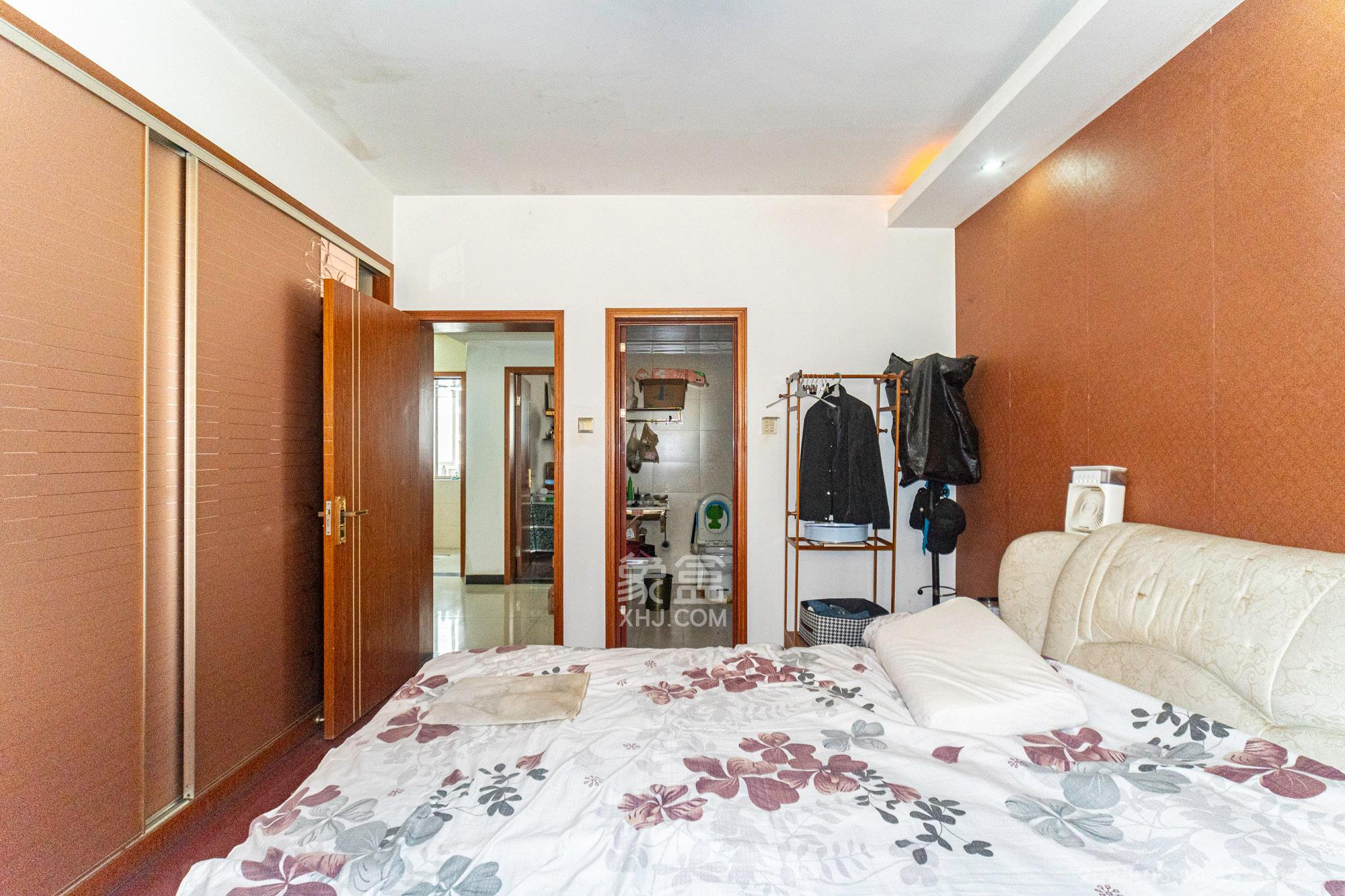 湘楚家园 3室2厅1卫 58.8万 湘楚家园 3室2厅1卫 58.8万卧室