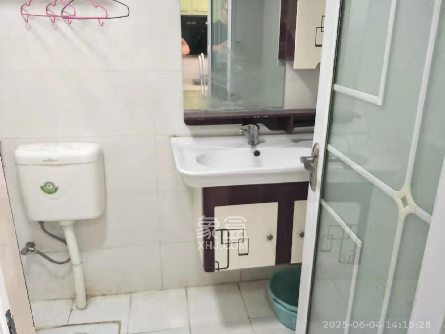 万科魅力之城  1室1厅1卫   1100.00元/月室内图