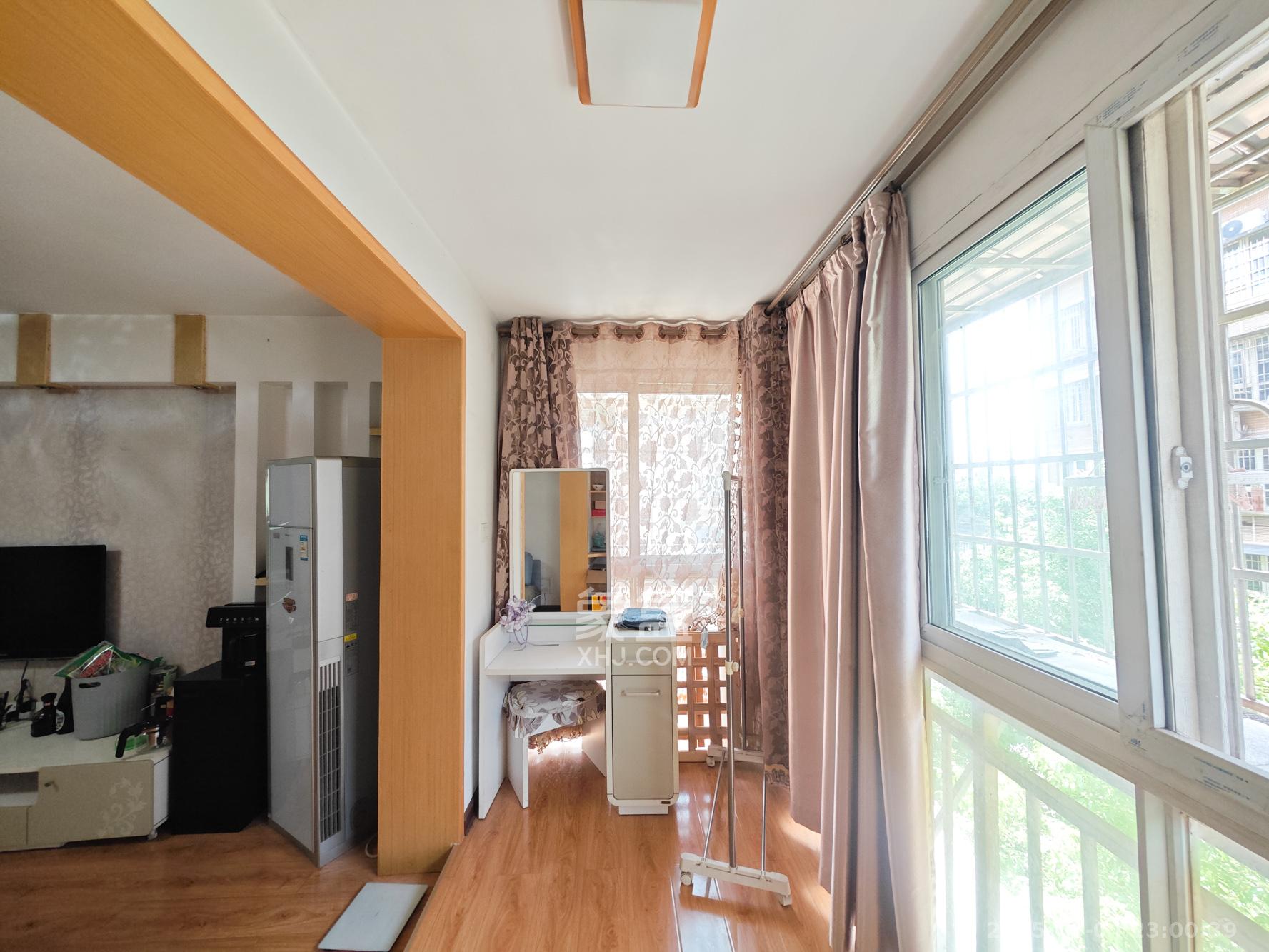 景环小区 2室1厅2卫 42.0万 景环小区 2室1厅2卫 42.0万其他