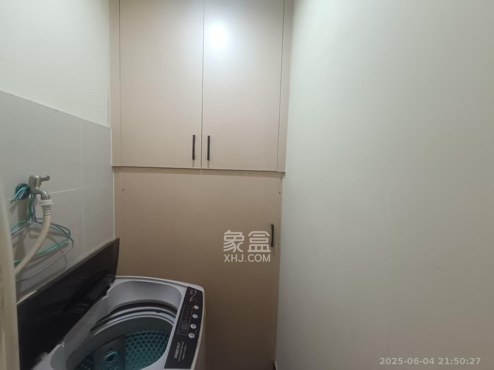 东盈商业广场（华泉城市广场）  1室1厅1卫   1800.00元/月室内图