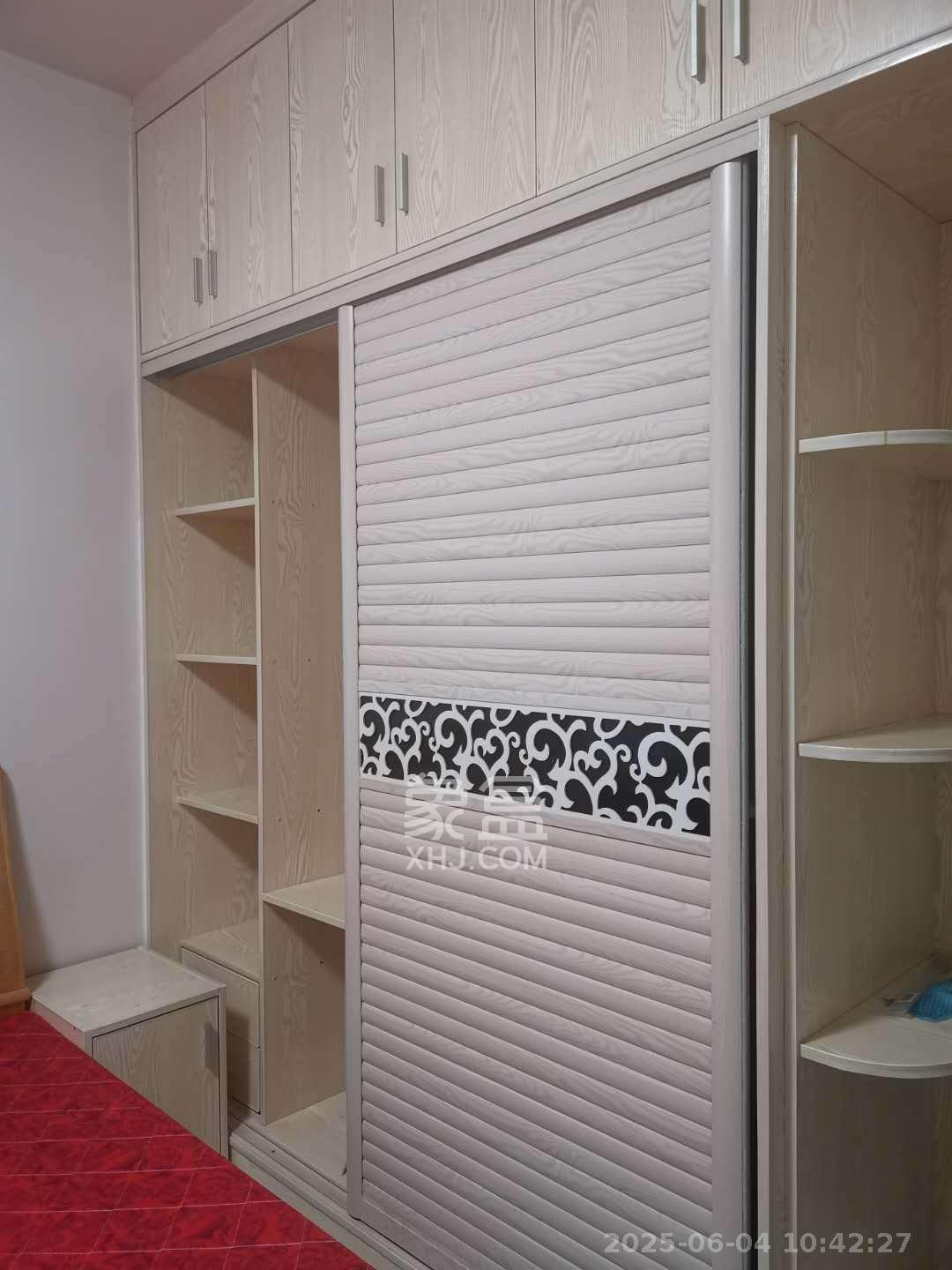 古汉国际广场 1室2厅1卫 1500.0元/月 古汉国际广场 1室2厅1卫 1500.0元/月室内图