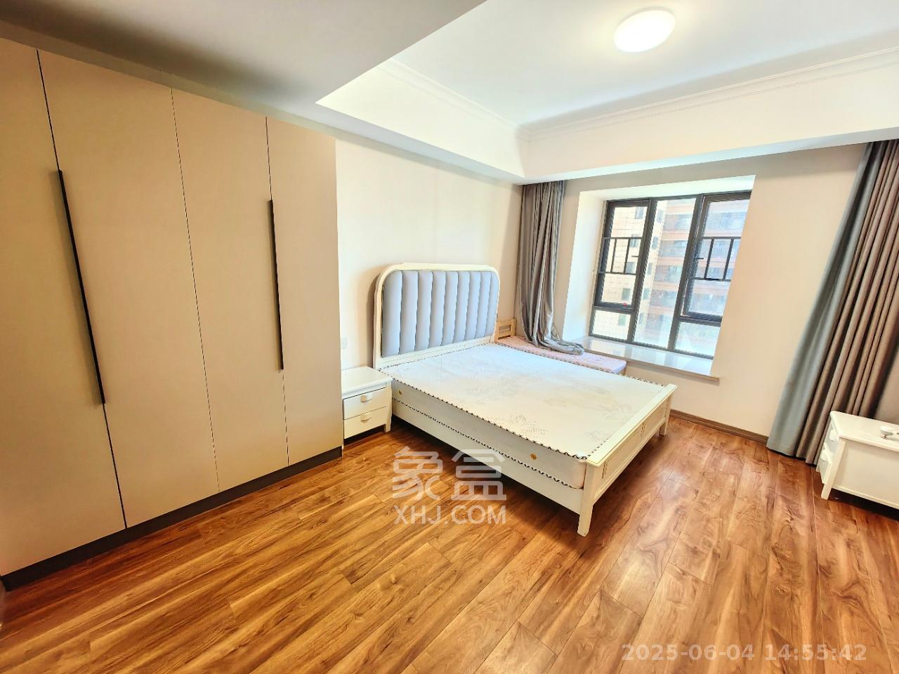 梦想新天地 3室2厅2卫 2800.0元/月 梦想新天地 3室2厅2卫 2800.0元/月室内图