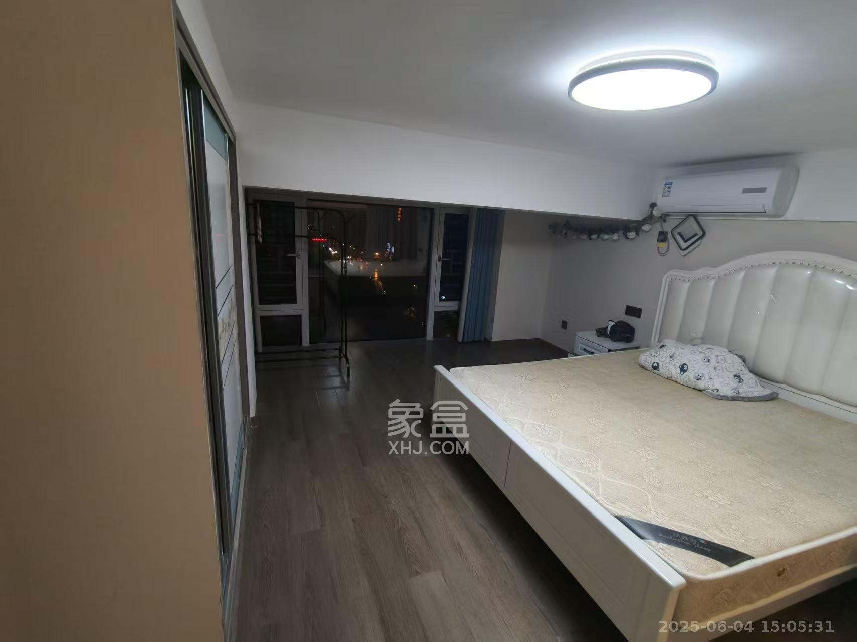 振业城三期  2室1厅1卫   2200.00元/月室内图
