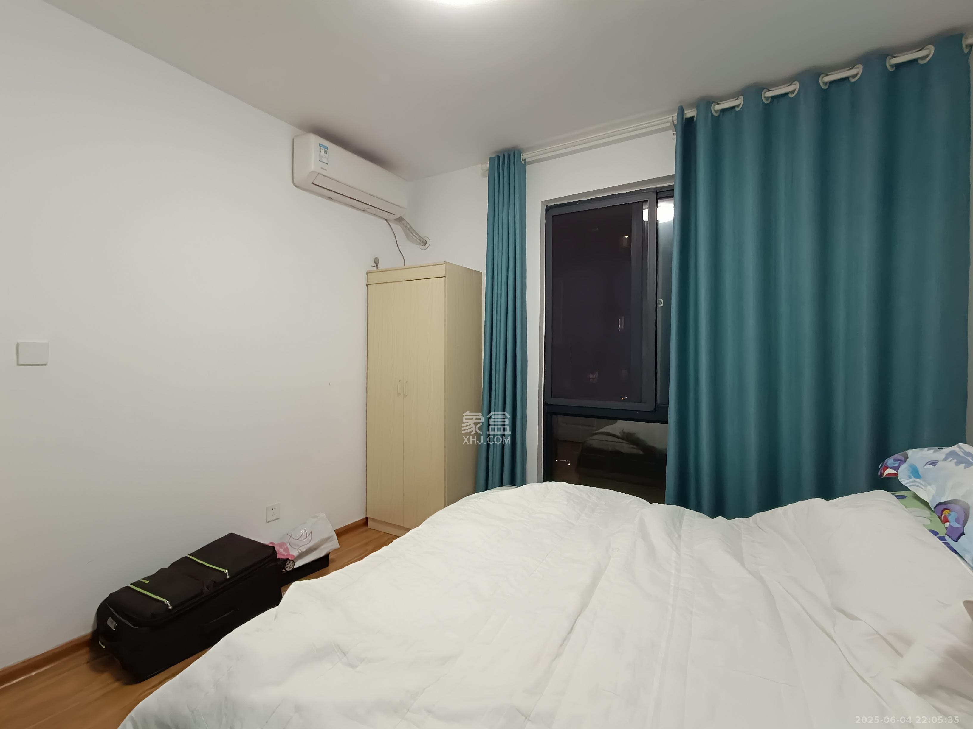 中建麓山和苑  2室2厅1卫   1800.00元/月