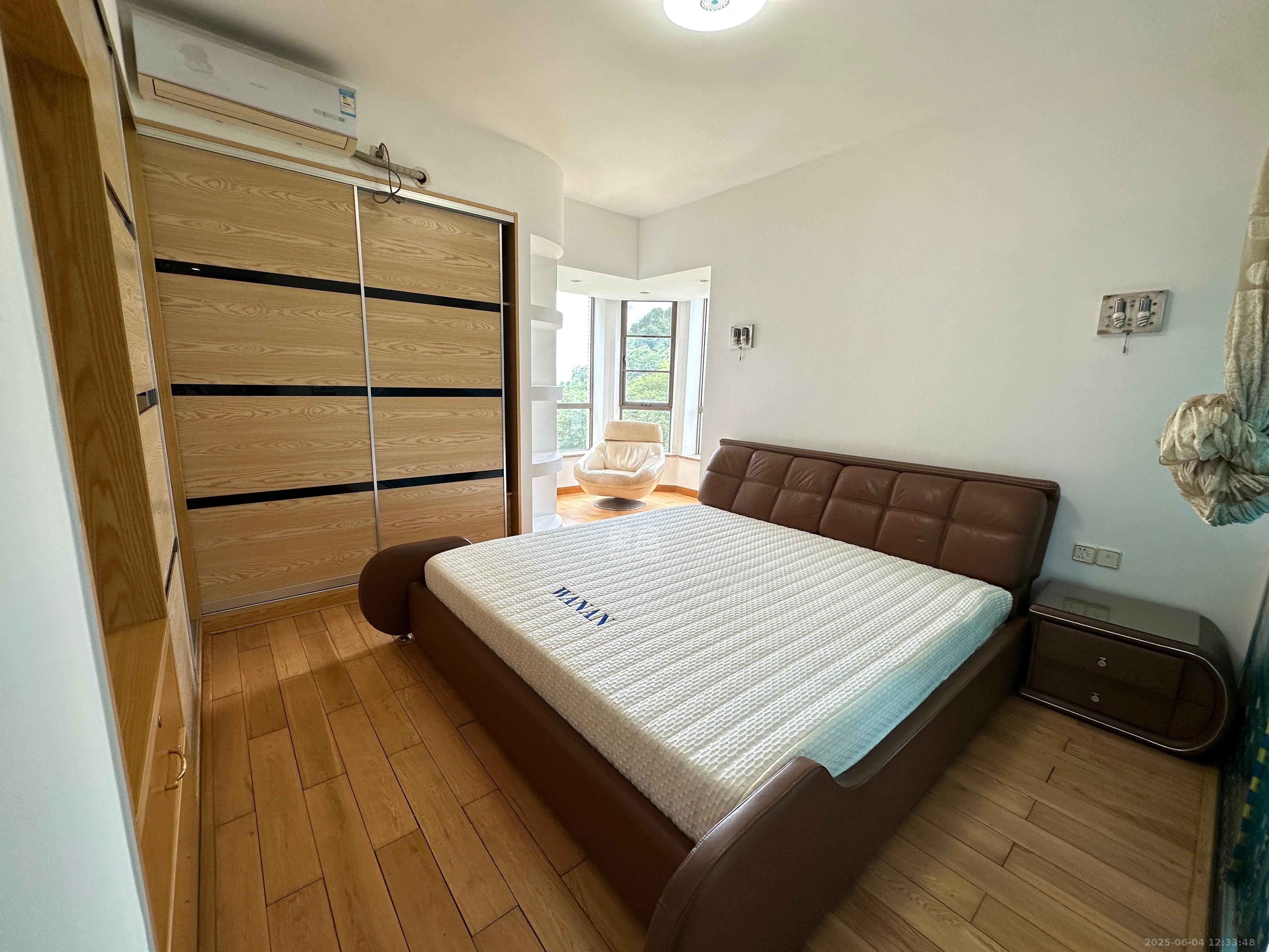 金域南外滩(望江佳园) 3室2厅2卫 3600.0元/月 金域南外滩(望江佳园) 3室2厅2卫 3600.0元/月室内图