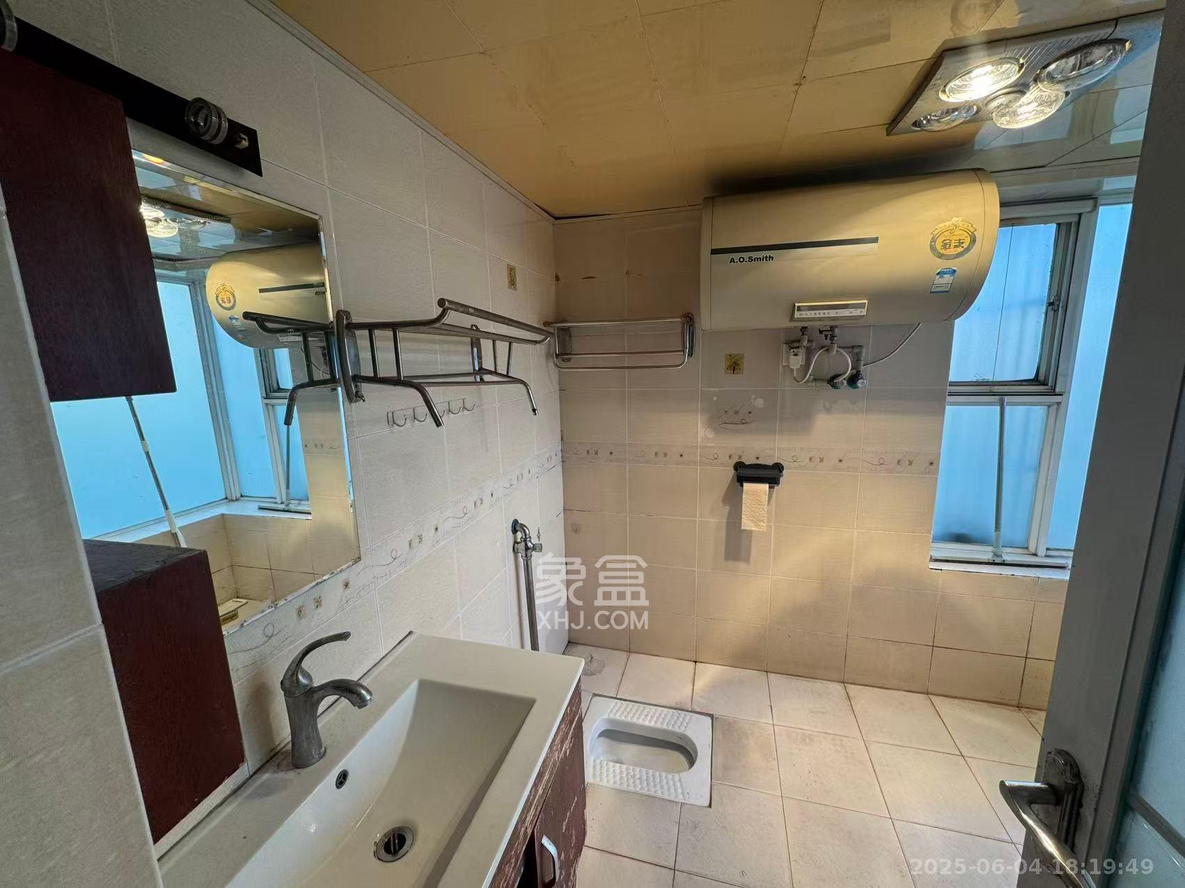 中建桂苑  2室2厅1卫   1500.00元/月室内图
