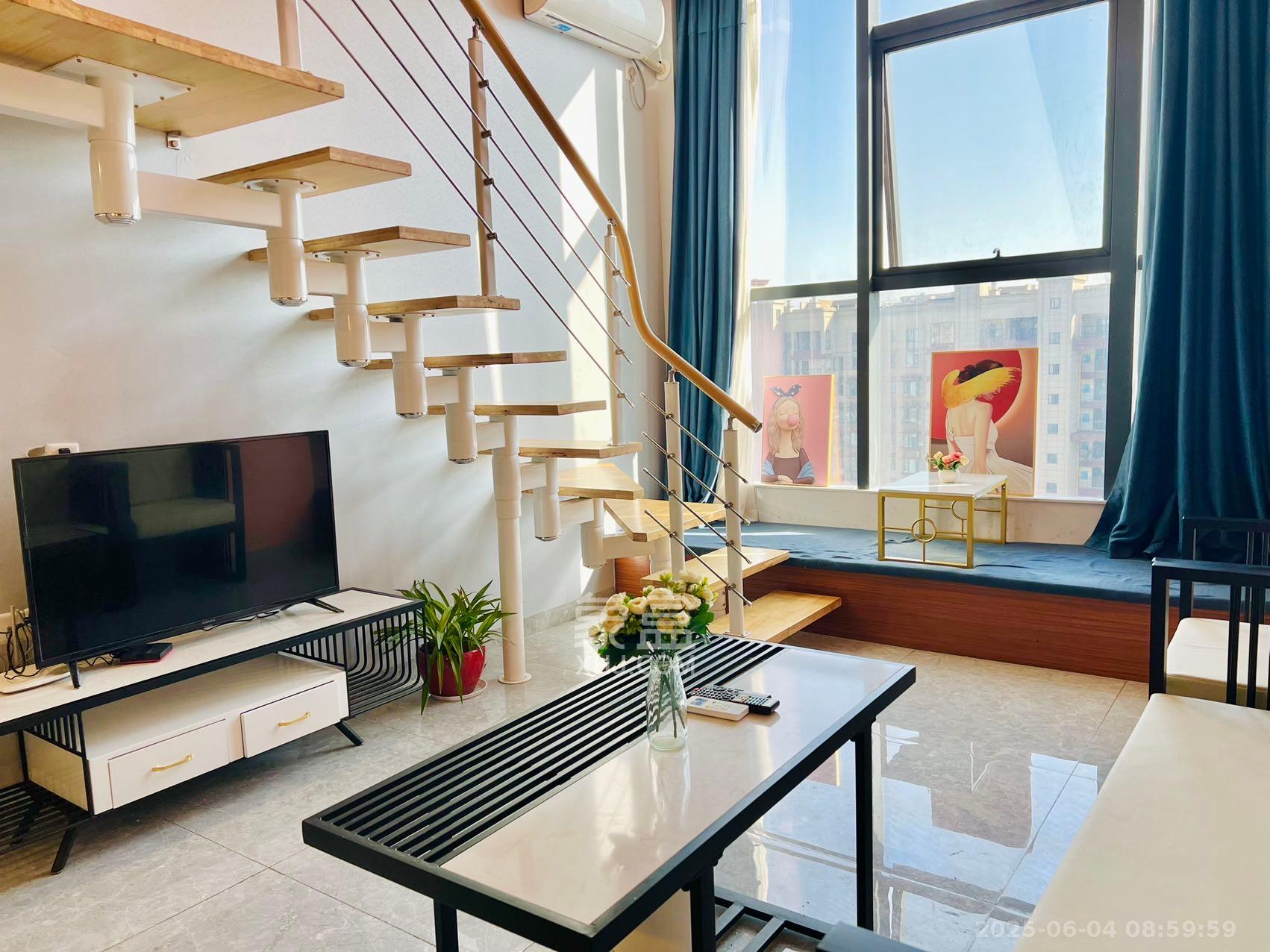 裕天国际商汇中心 1室1厅1卫 2200.0元/月 裕天国际商汇中心 1室1厅1卫 2200.0元/月室内图