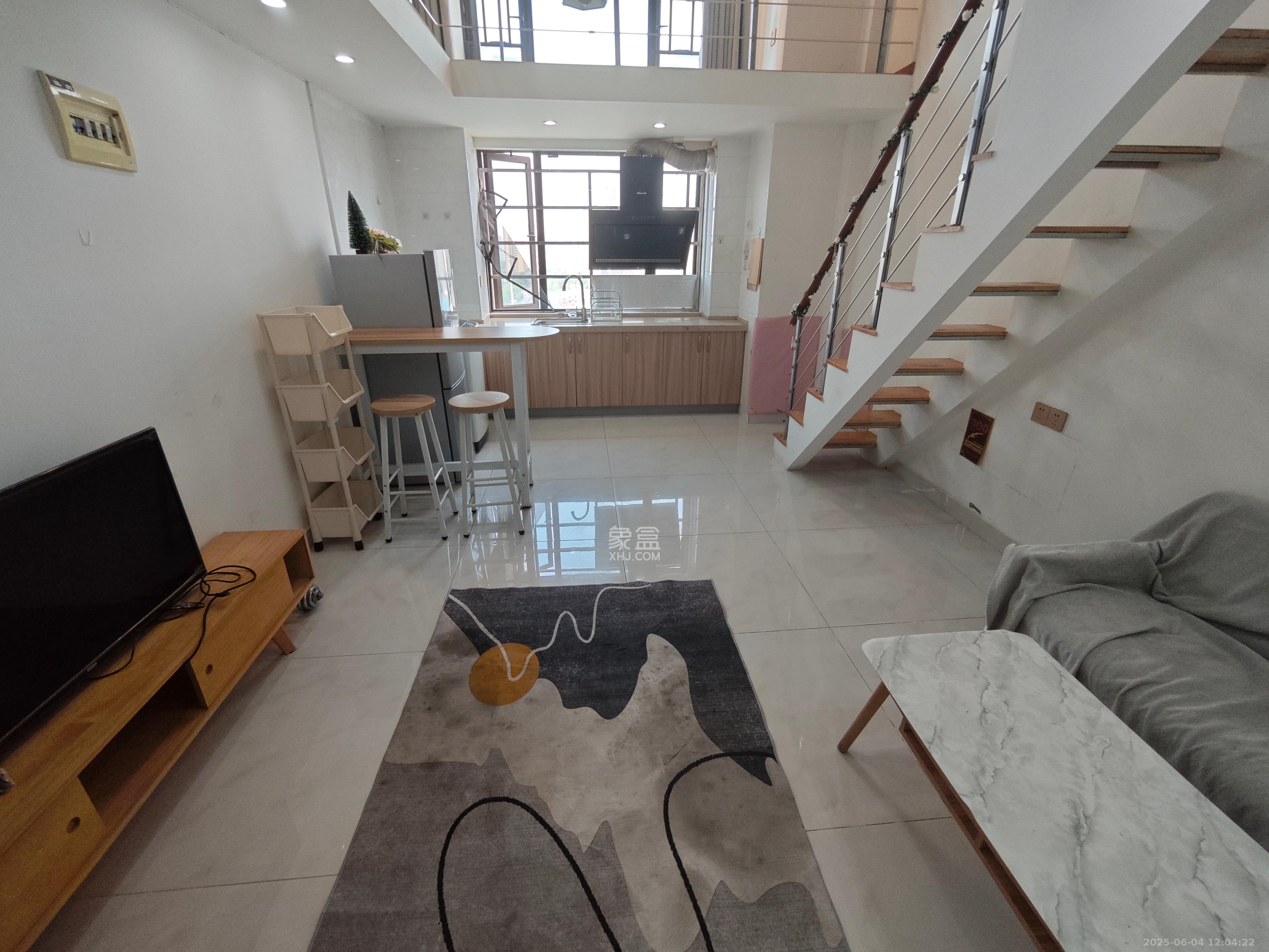 艾美潇湘 1室1厅1卫 1400.0元/月 艾美潇湘 1室1厅1卫 1400.0元/月室内图