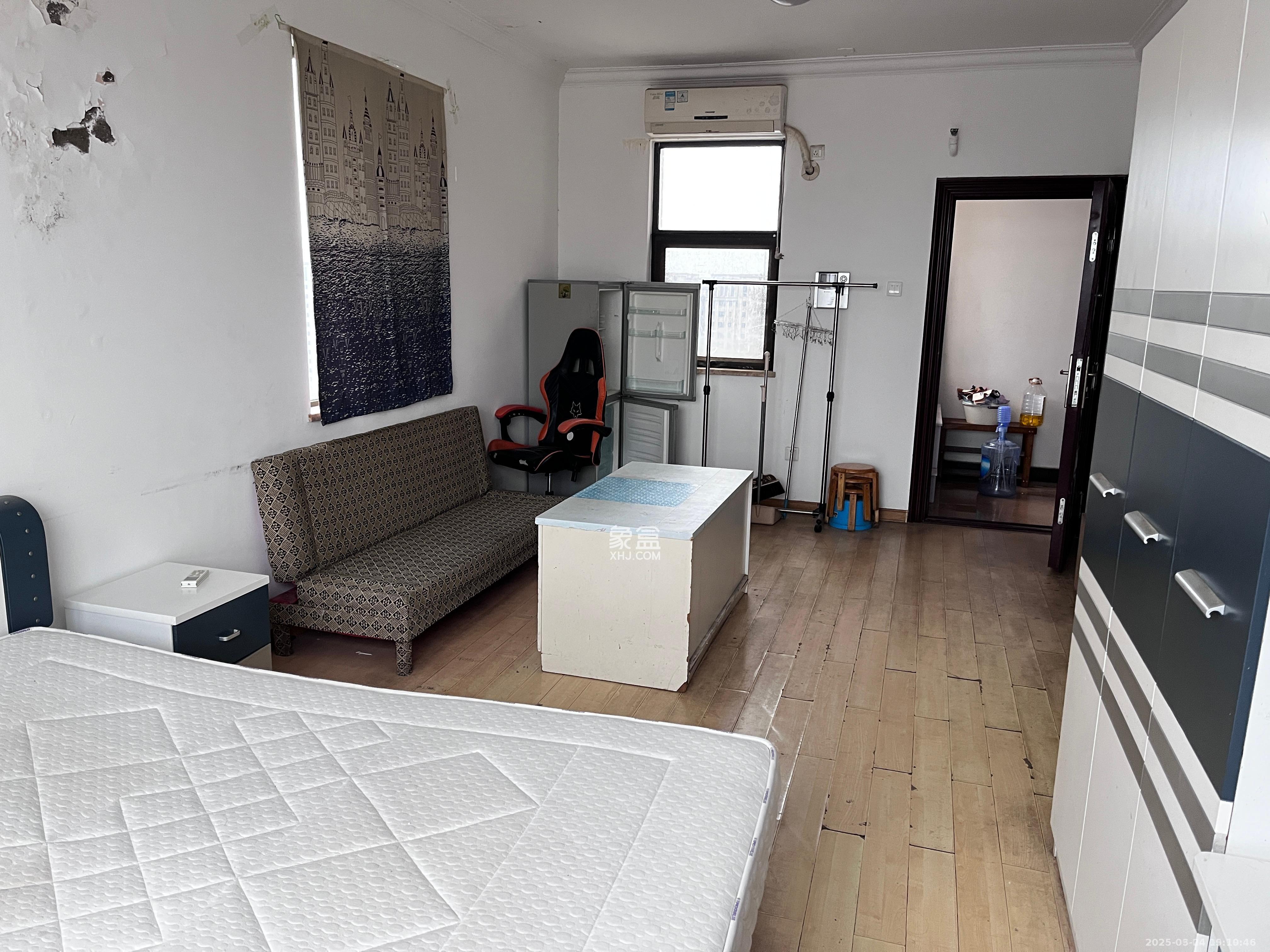 旭辉藏郡(藏郡、旭湘华府) 1室1厅1卫 1350.0元/月 旭辉藏郡(藏郡、旭湘华府) 1室1厅1卫 1350.0元/月室内图