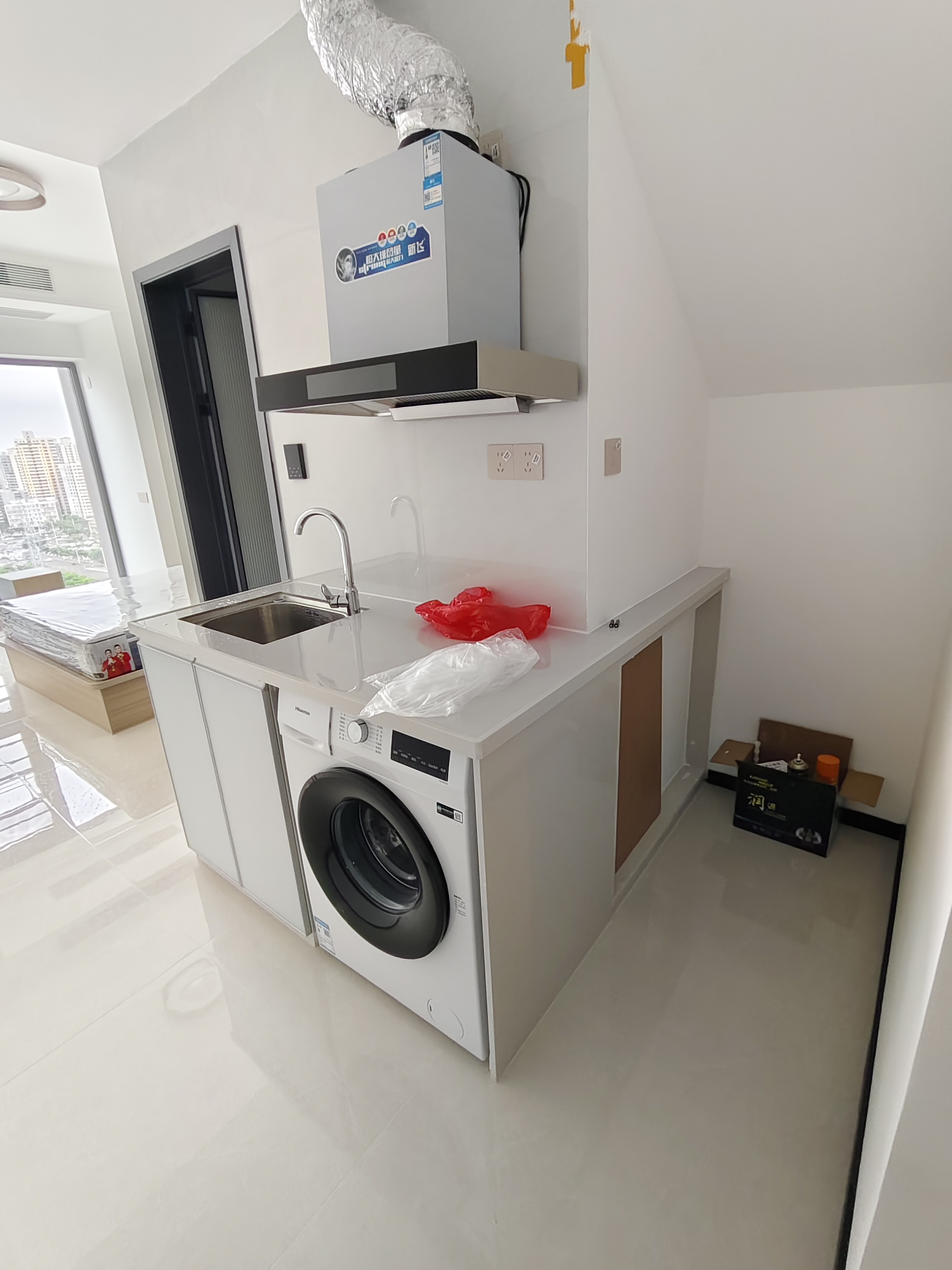 龙湖光年  2室2厅2卫    3500.0元/月室内图