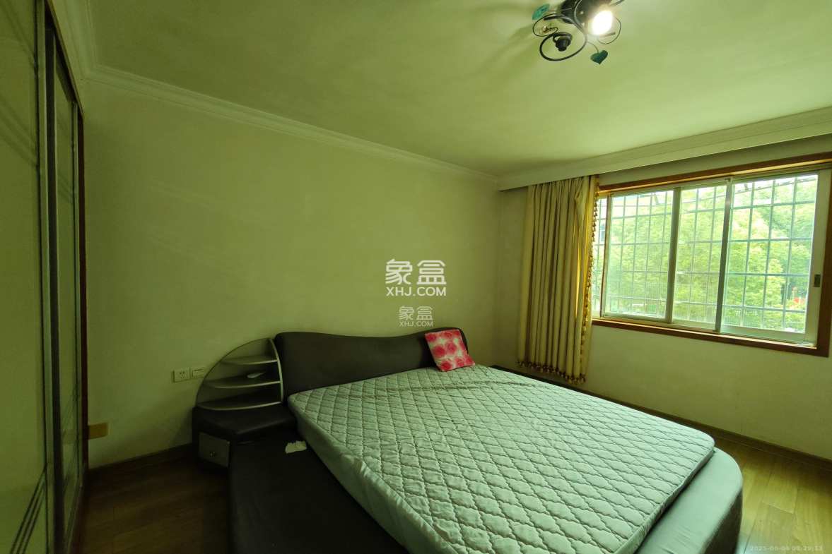 广福园  3室2厅2卫    1800.0元/月 广福园  3室2厅2卫    1800.0元/月室内图