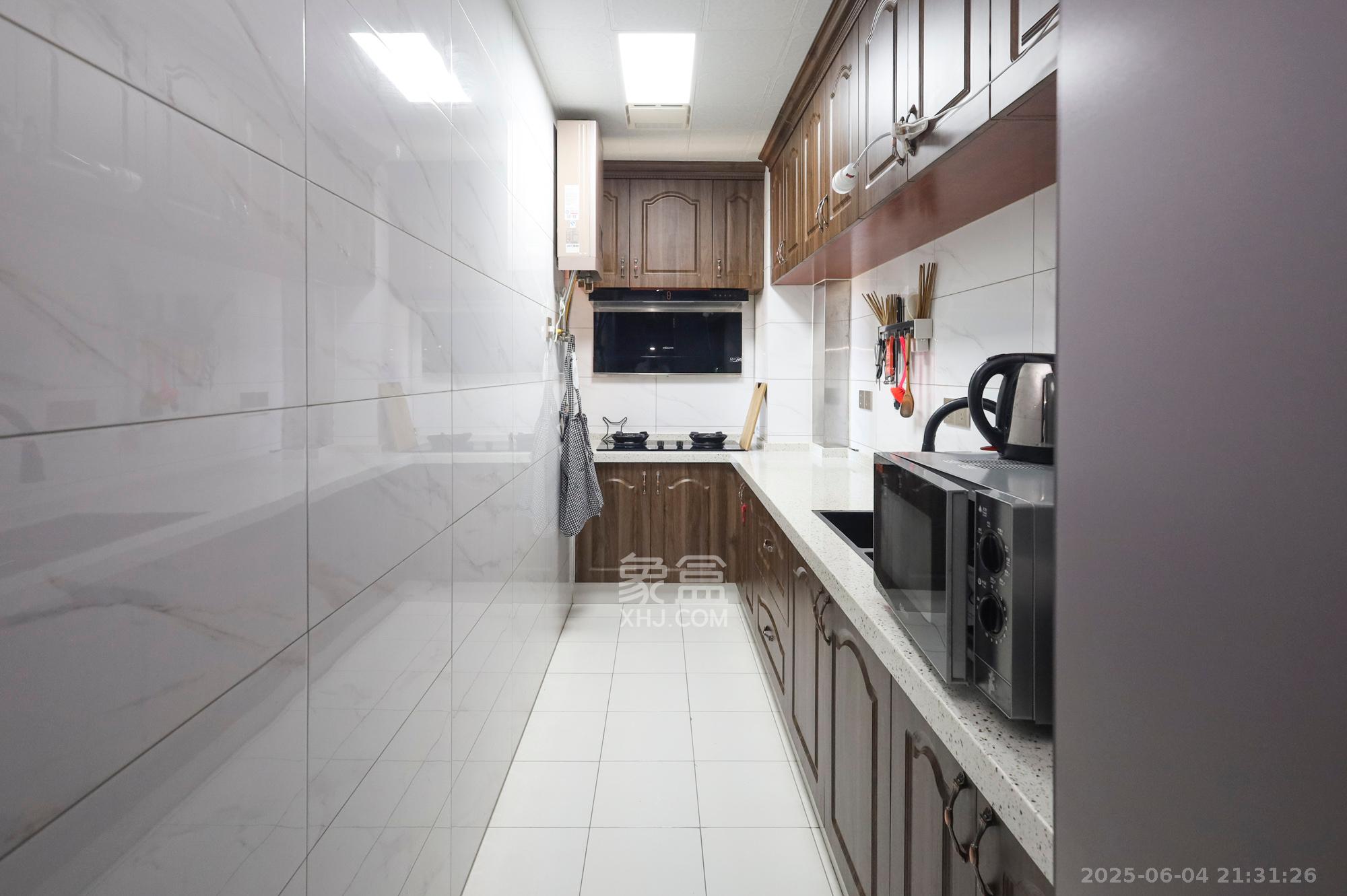 钱隆世家 3室2厅2卫 84.8万 钱隆世家 3室2厅2卫 84.8万厨房