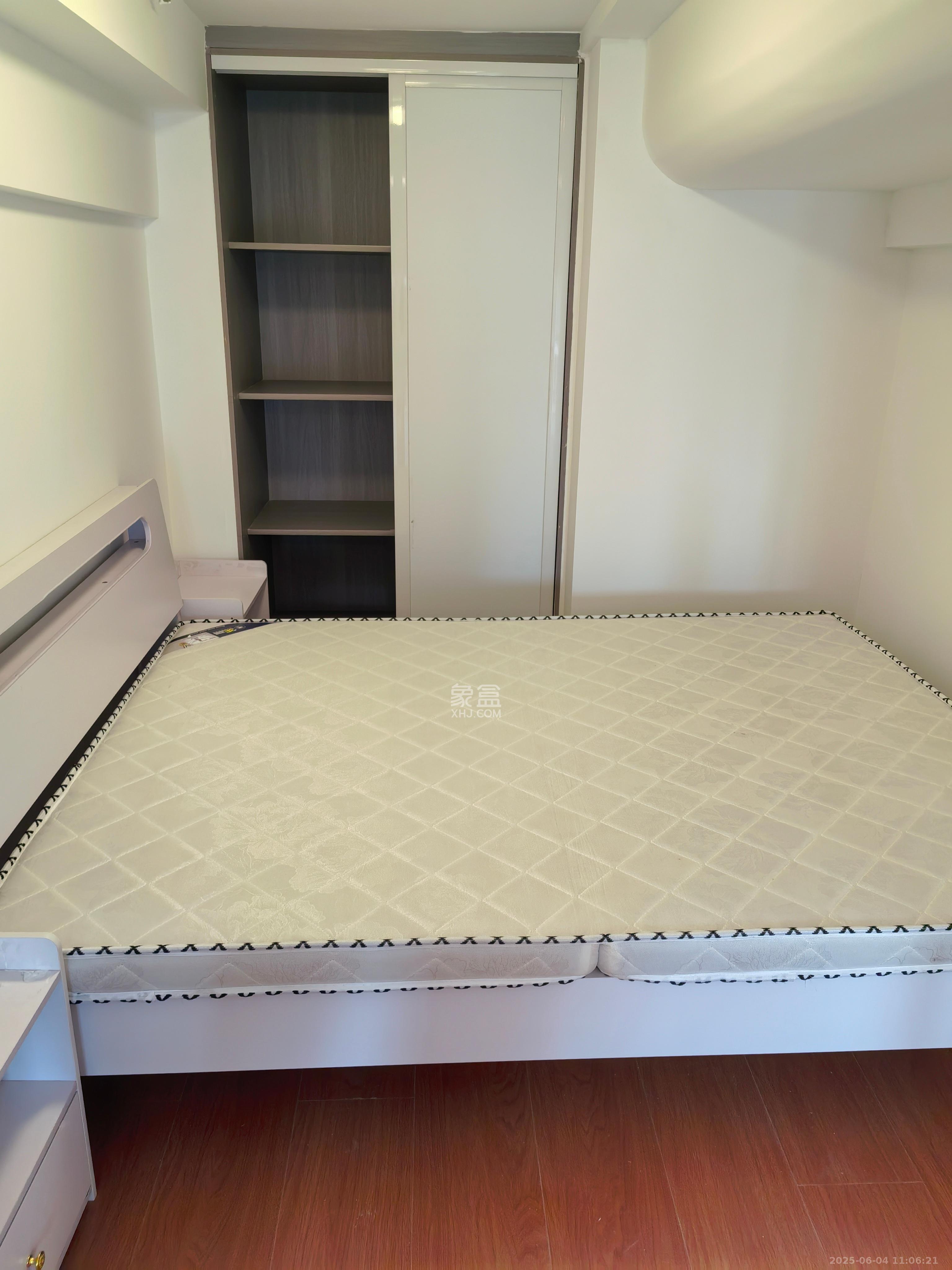 新长海尚都国际(海坤美寓) 2室1厅1卫 2000.0元/月 新长海尚都国际(海坤美寓) 2室1厅1卫 2000.0元/月室内图