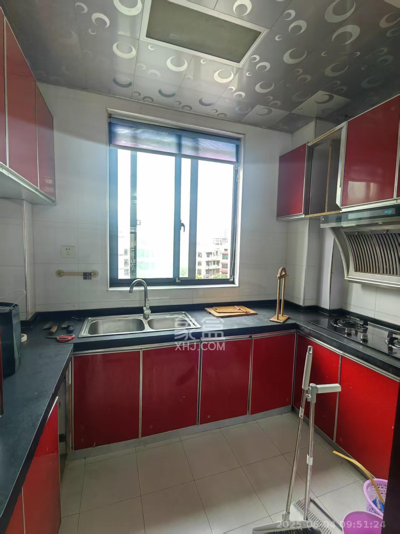 丽景华庭  2室2厅1卫   1300.00元/月室内图