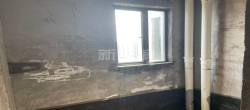 栗源小区  4室2厅2卫    85.0万