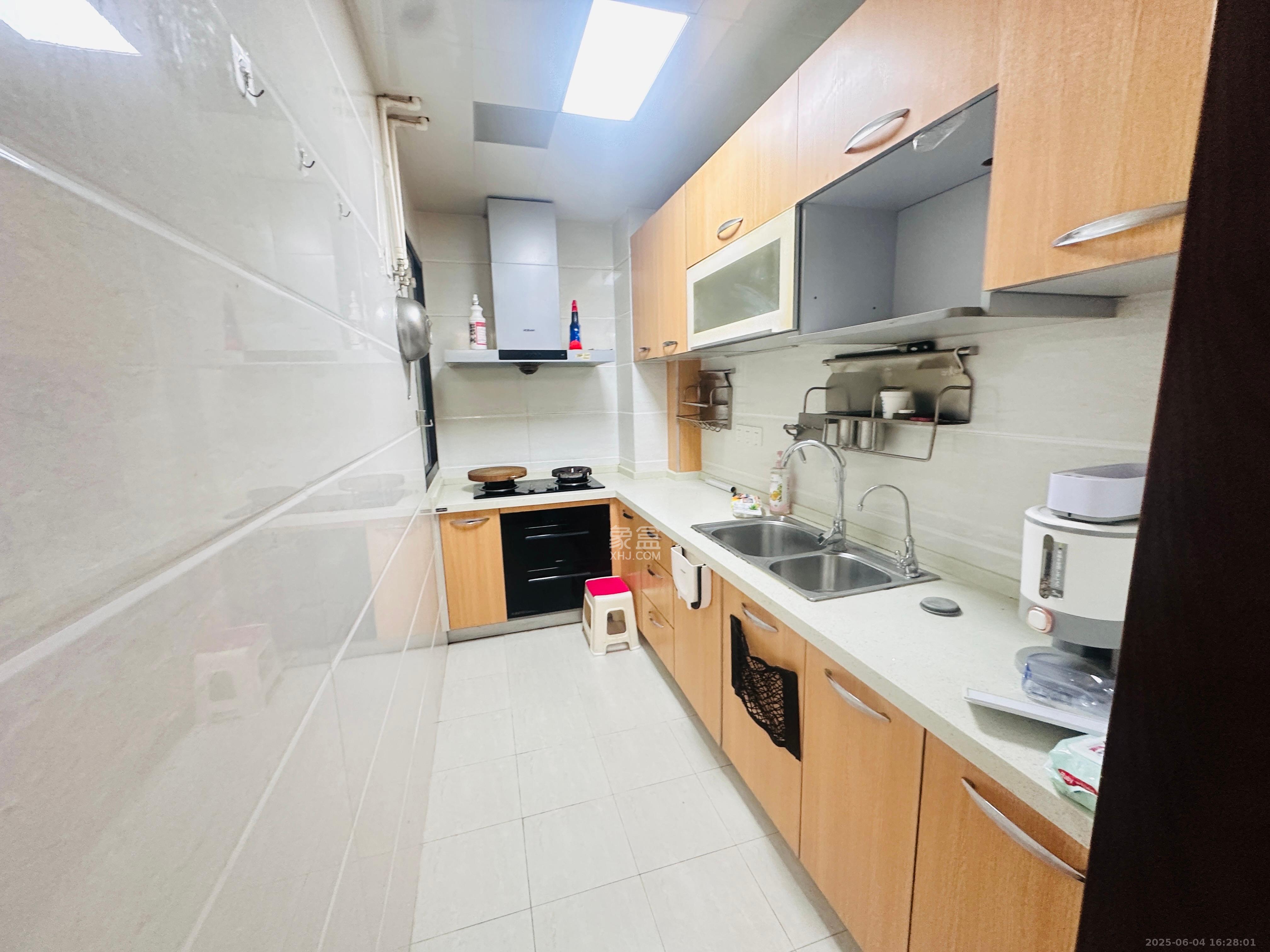 文景领秀 3室1厅1卫 2200.0元/月 文景领秀 3室1厅1卫 2200.0元/月室内图