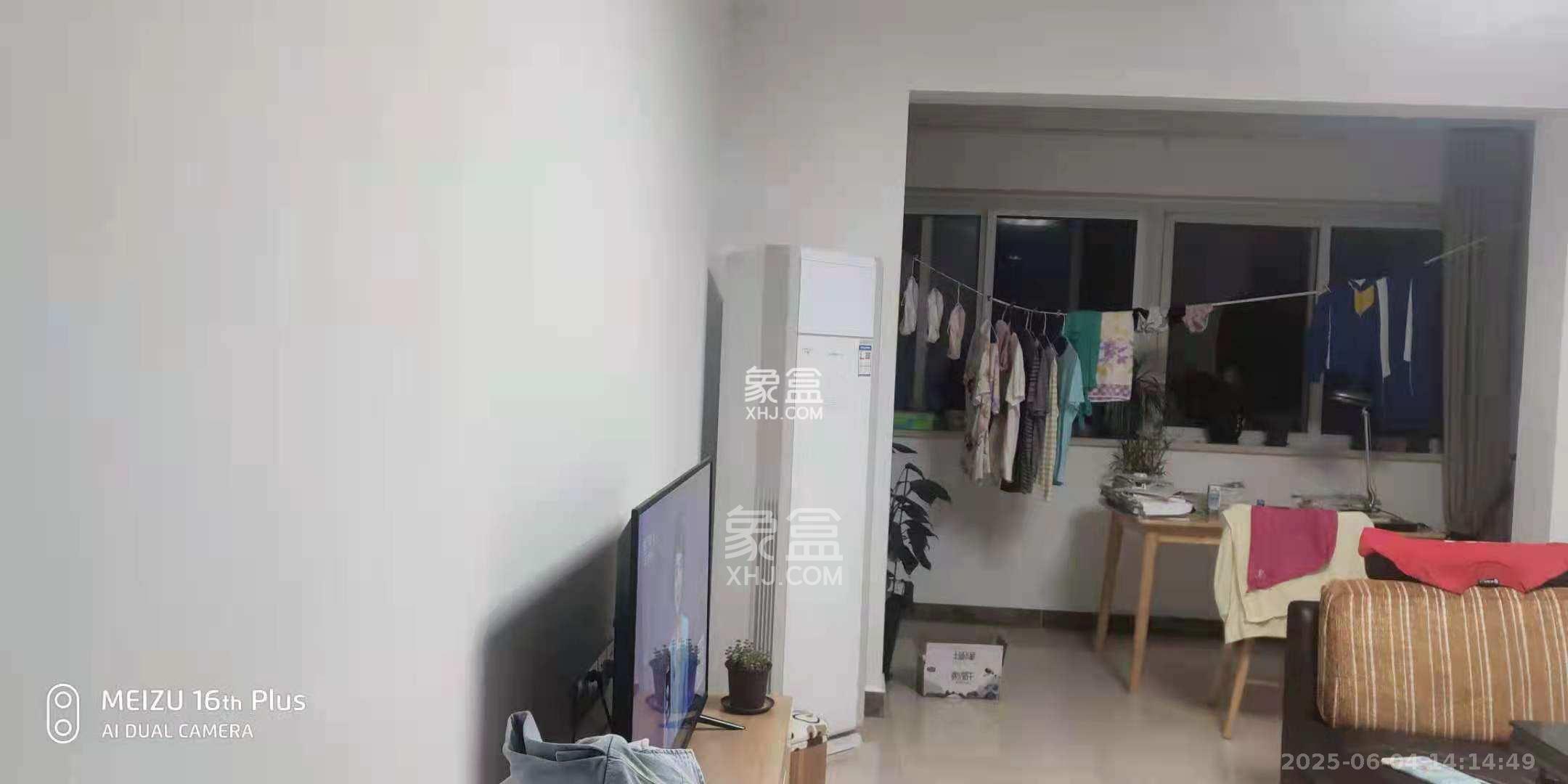 嘉盛华庭(一期、二期、三期) 3室1厅1卫 2800.0元/月 嘉盛华庭(一期、二期、三期) 3室1厅1卫 2800.0元/月室内图