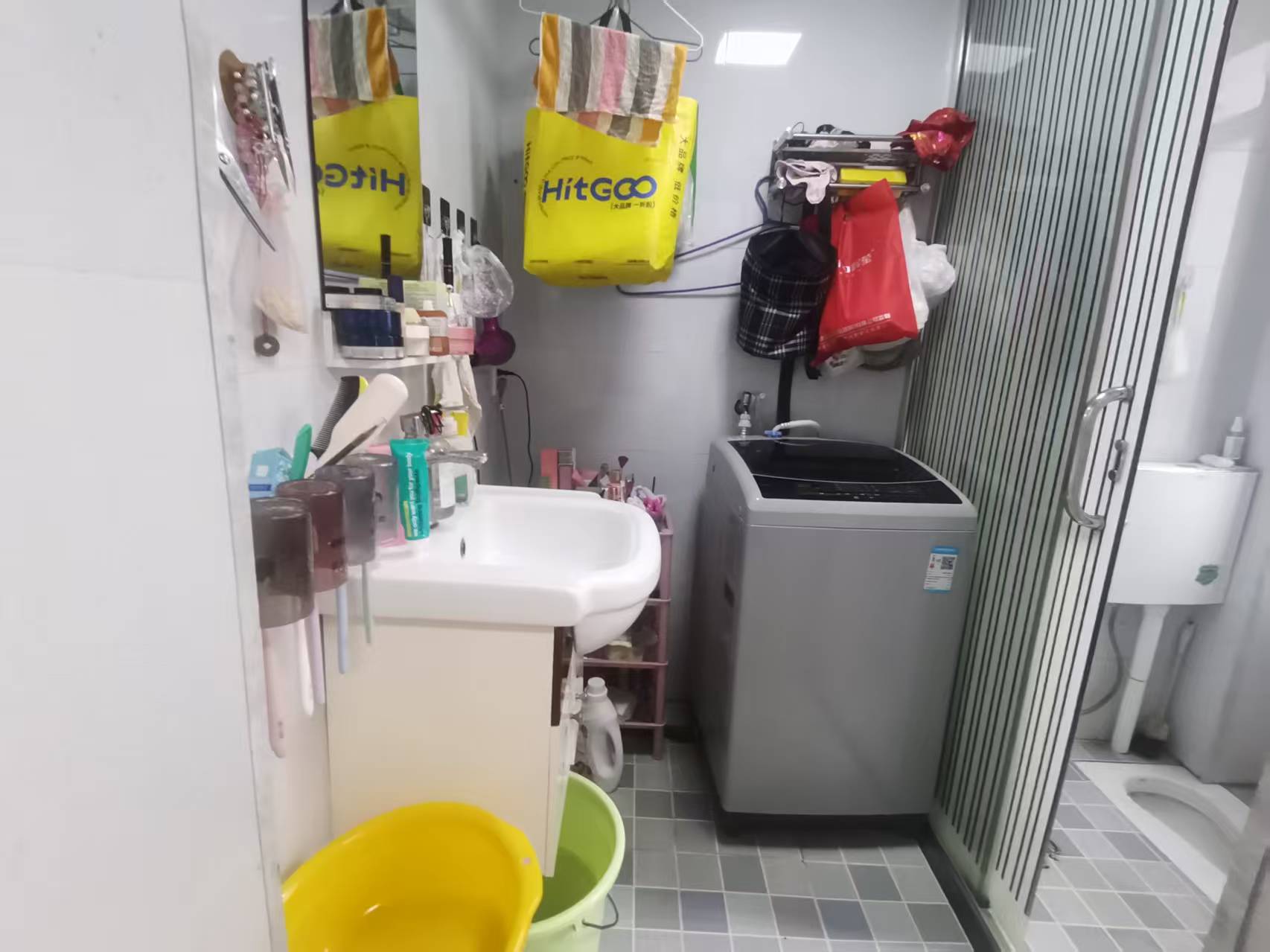 桃花仑大渡口社区  2室1厅1卫    700.0元/月 桃花仑大渡口社区  2室1厅1卫    700.0元/月室内图