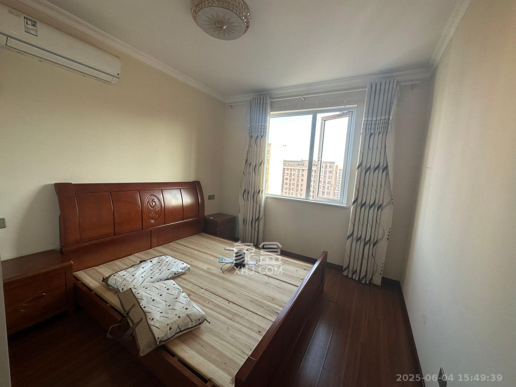 丽发新城 2室2厅1卫 1800.0元/月 丽发新城 2室2厅1卫 1800.0元/月室内图