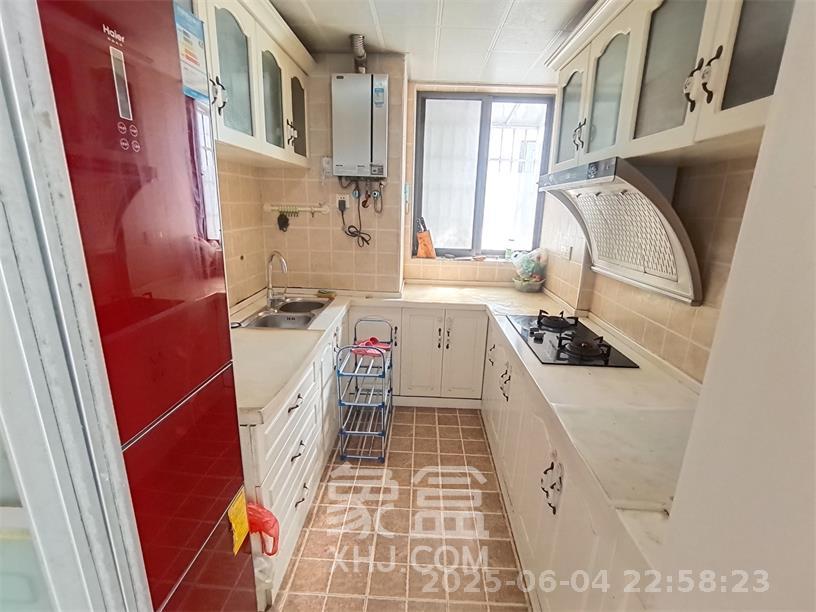 阳光100一期、四五期 3室2厅1卫 2200.0元/月 阳光100一期、四五期 3室2厅1卫 2200.0元/月室内图