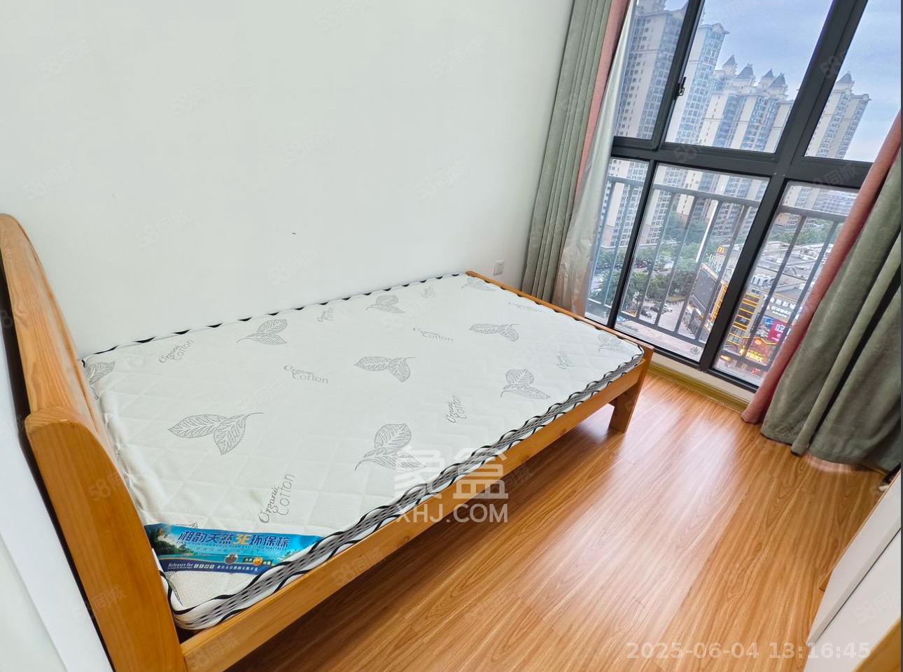 恒基凯旋门三期  3室1厅1卫   2200.00元/月室内图