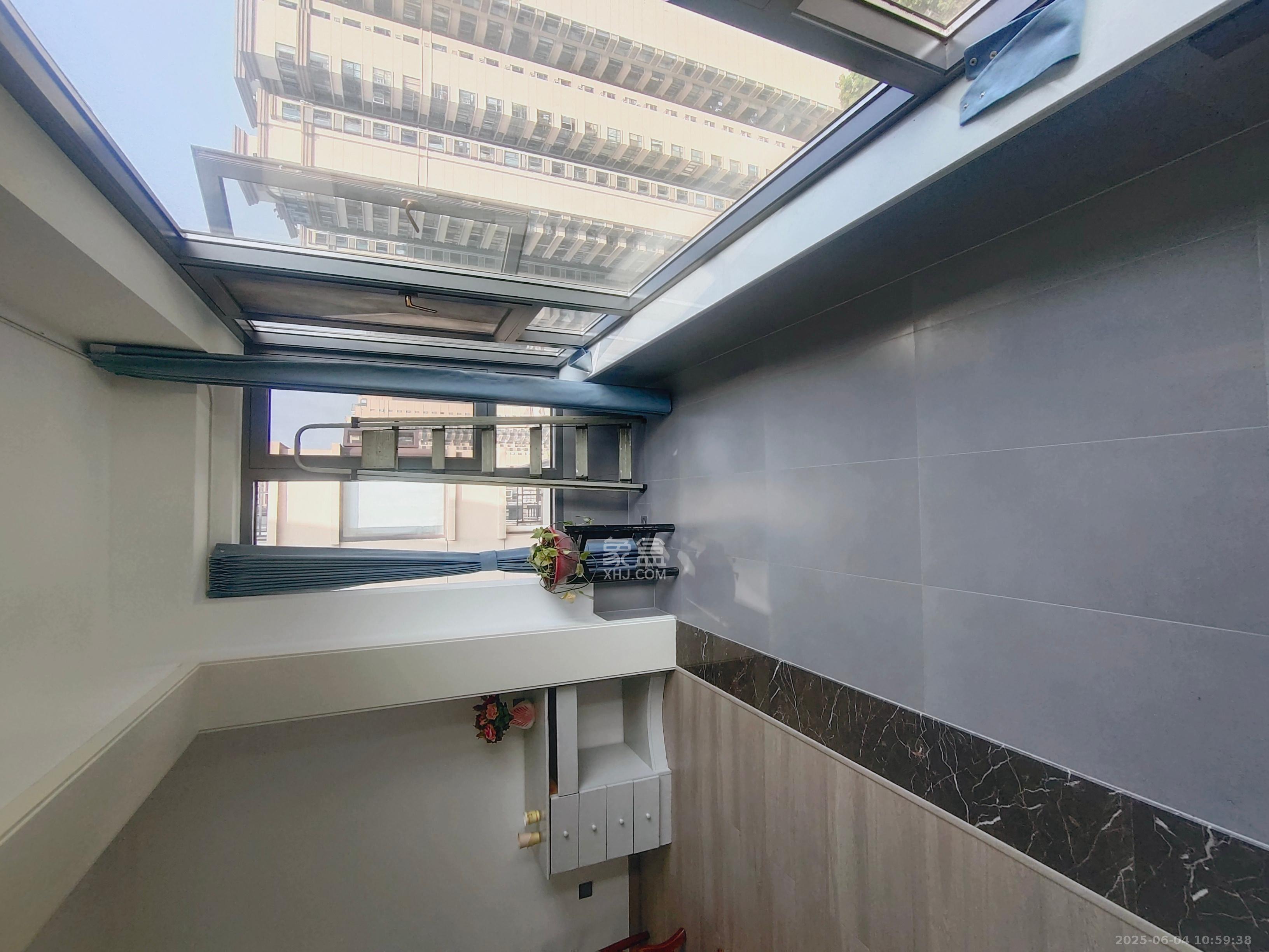 新新花园 3室2厅2卫 2800.0元/月 新新花园 3室2厅2卫 2800.0元/月室内图