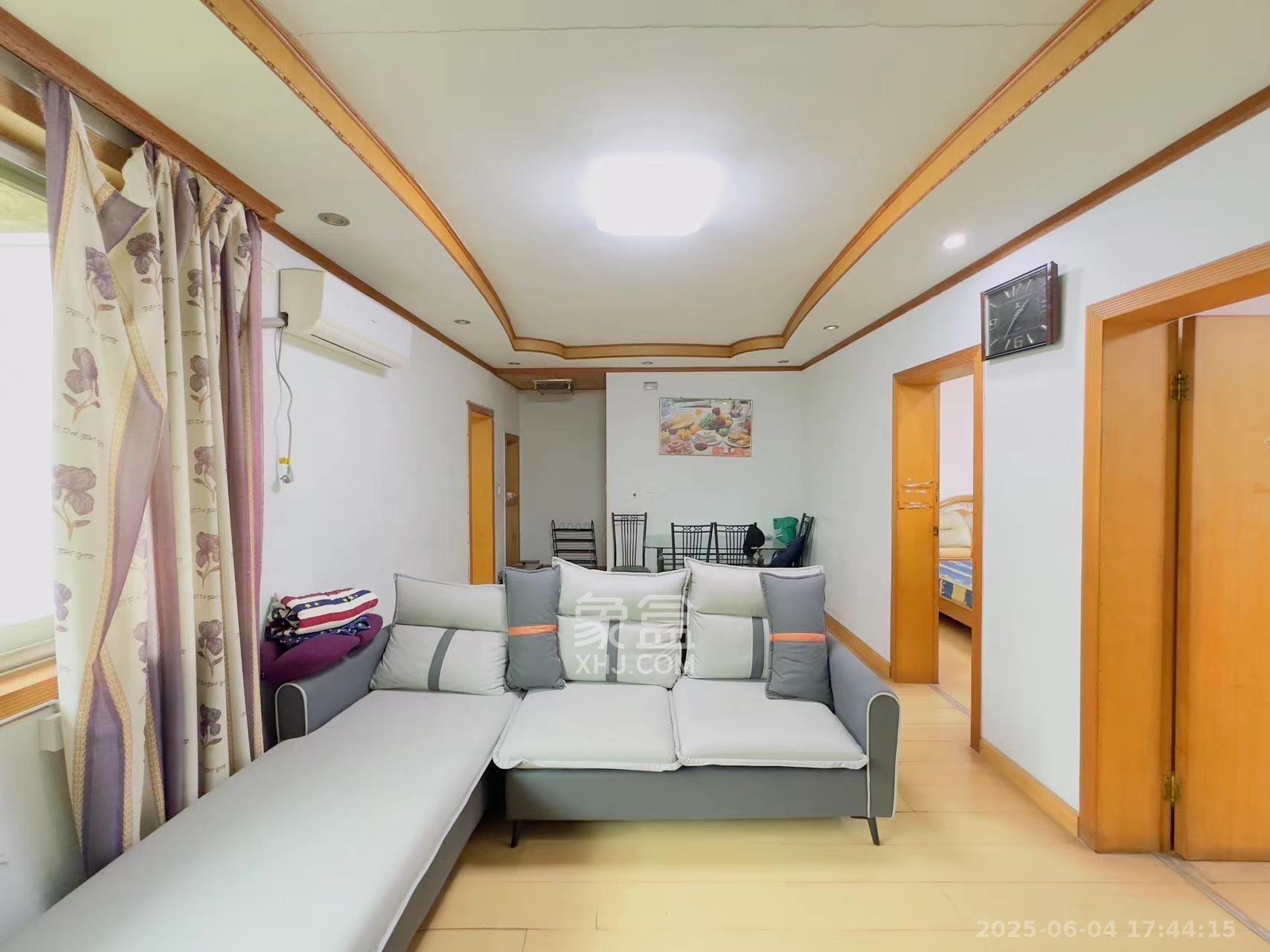 湖开小区(湖南开关厂宿舍)/南大桥社区 2室1厅1卫 1200.0元/月 湖开小区(湖南开关厂宿舍)/南大桥社区 2室1厅1卫 1200.0元/月室内图