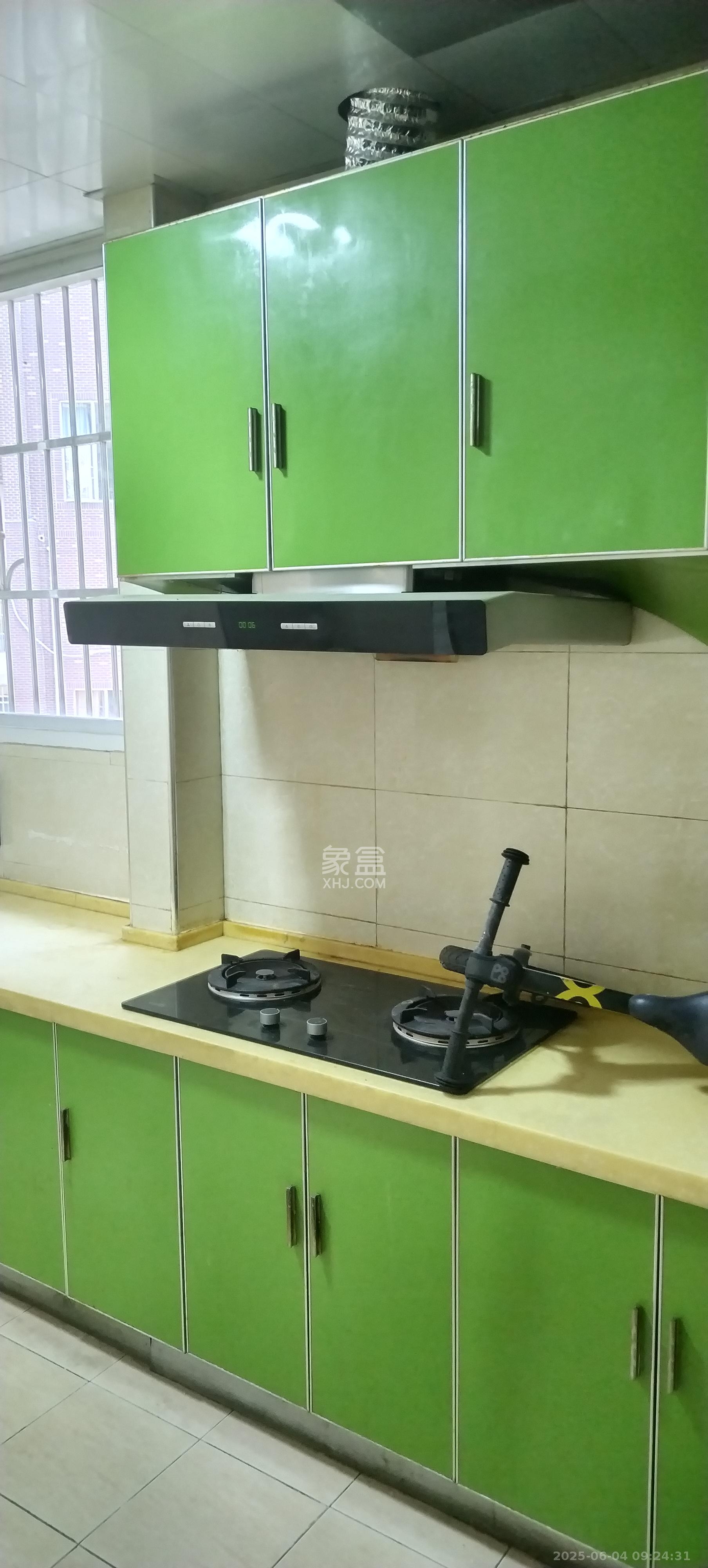 森林公园壹号(森林雅苑) 3室2厅1卫 1800.0元/月 森林公园壹号(森林雅苑) 3室2厅1卫 1800.0元/月室内图