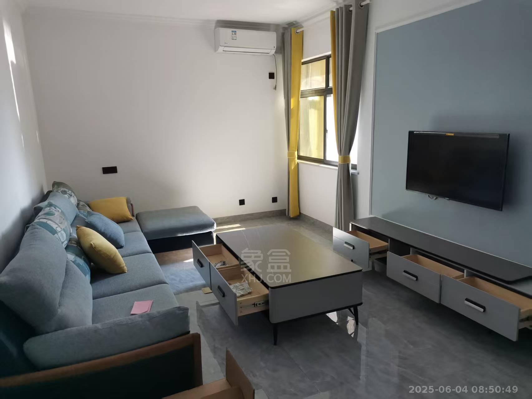 武广国际学苑 2室2厅1卫 2500.0元/月 武广国际学苑 2室2厅1卫 2500.0元/月室内图