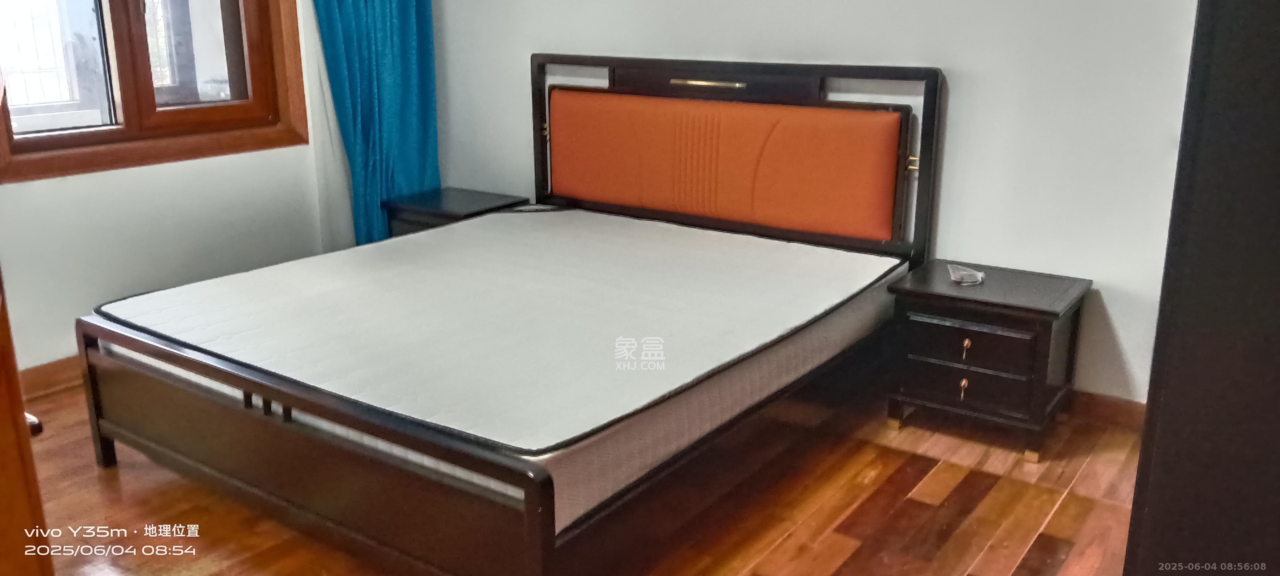 振湘小区  3室2厅1卫    2450.0元/月 振湘小区  3室2厅1卫    2450.0元/月室内图