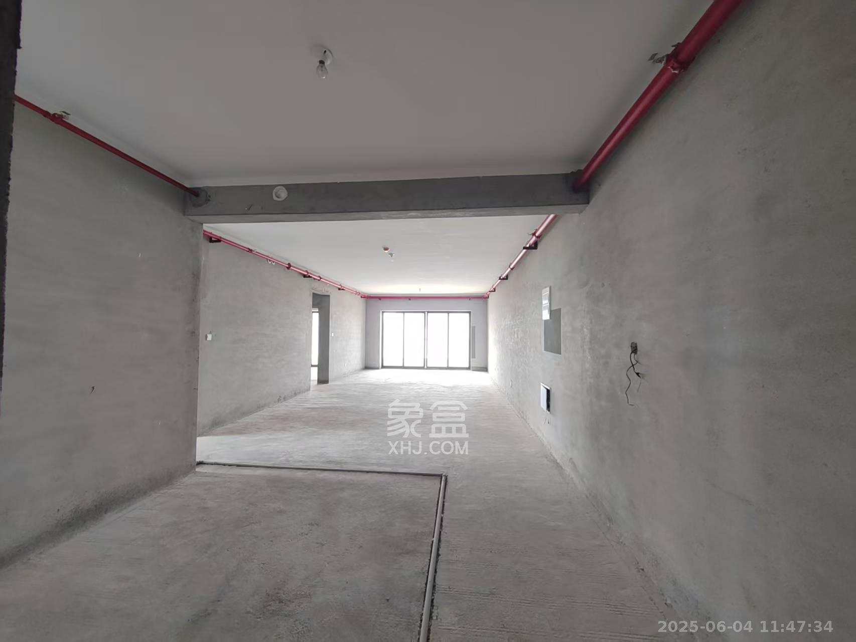 中建江山壹号 4室2厅2卫 8200.0元/月 中建江山壹号 4室2厅2卫 8200.0元/月室内图