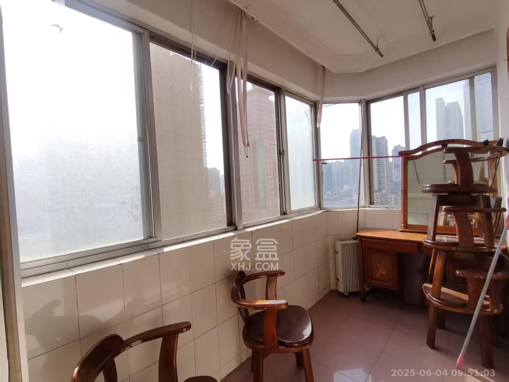 交通厅宿舍 3室2厅1卫 2900.0元/月 交通厅宿舍 3室2厅1卫 2900.0元/月室内图