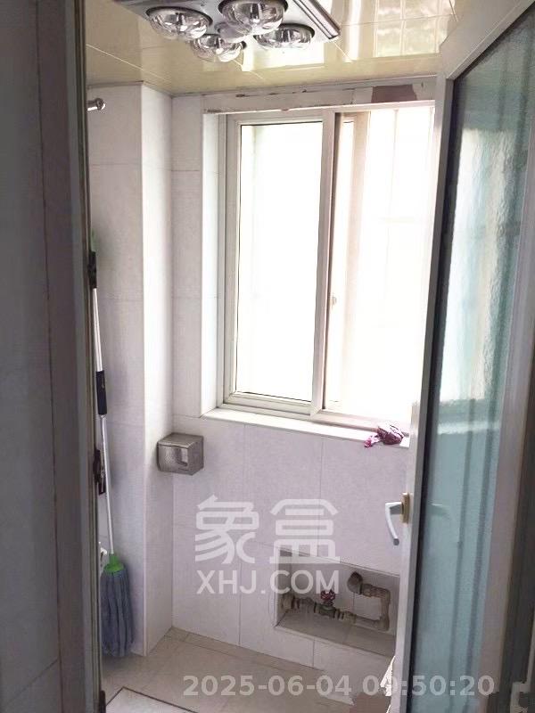 德润园 3室2厅1卫 2000.0元/月 德润园 3室2厅1卫 2000.0元/月室内图