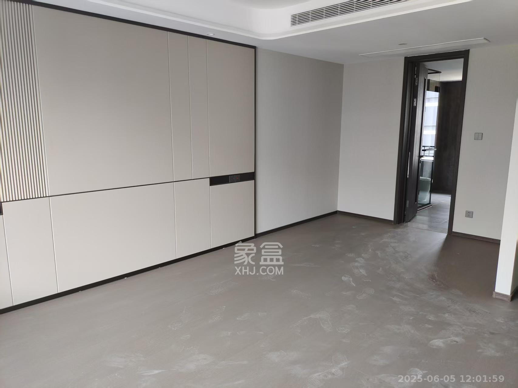 龙湖天璞  4室2厅3卫    5000.0元/月室内图