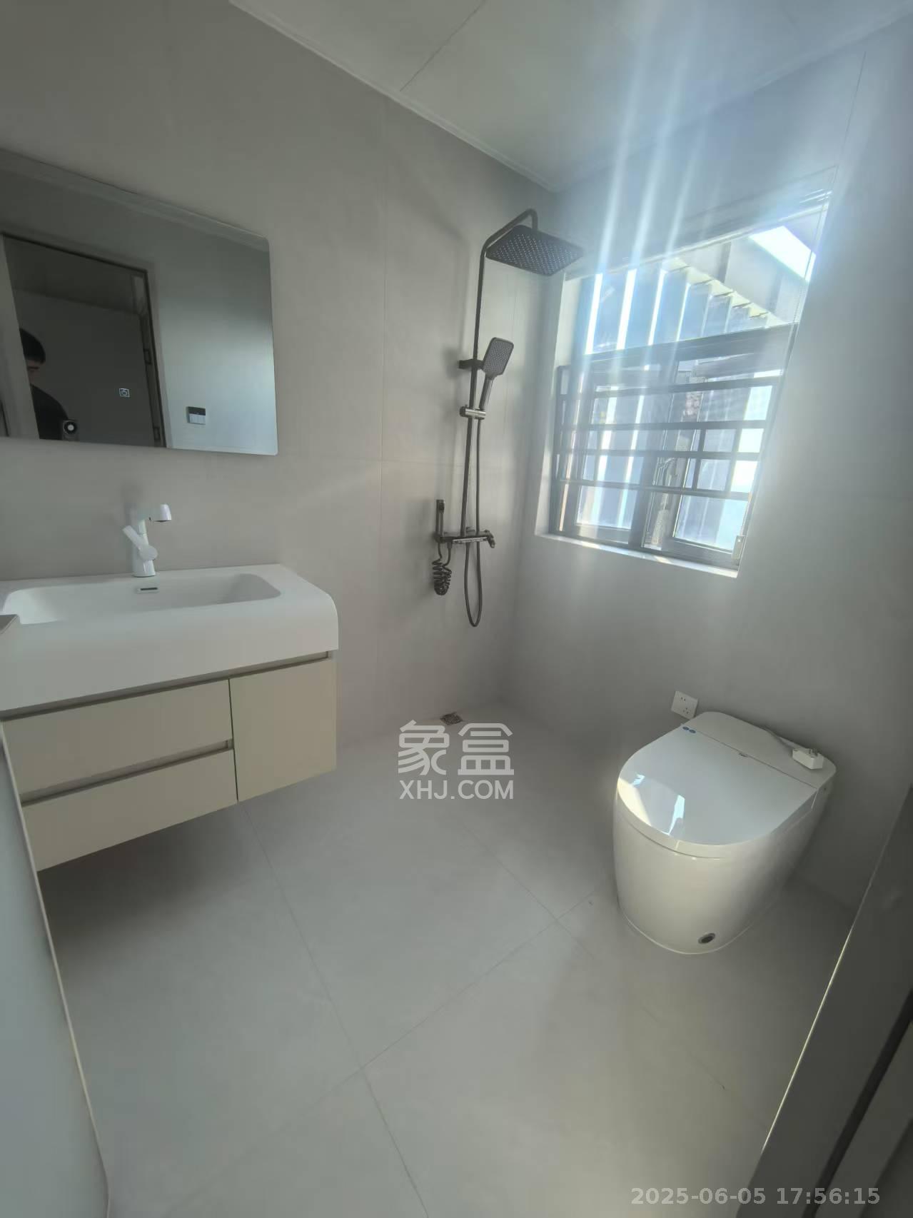 中建梅溪湖中心  4室2厅3卫   5800.00元/月室内图