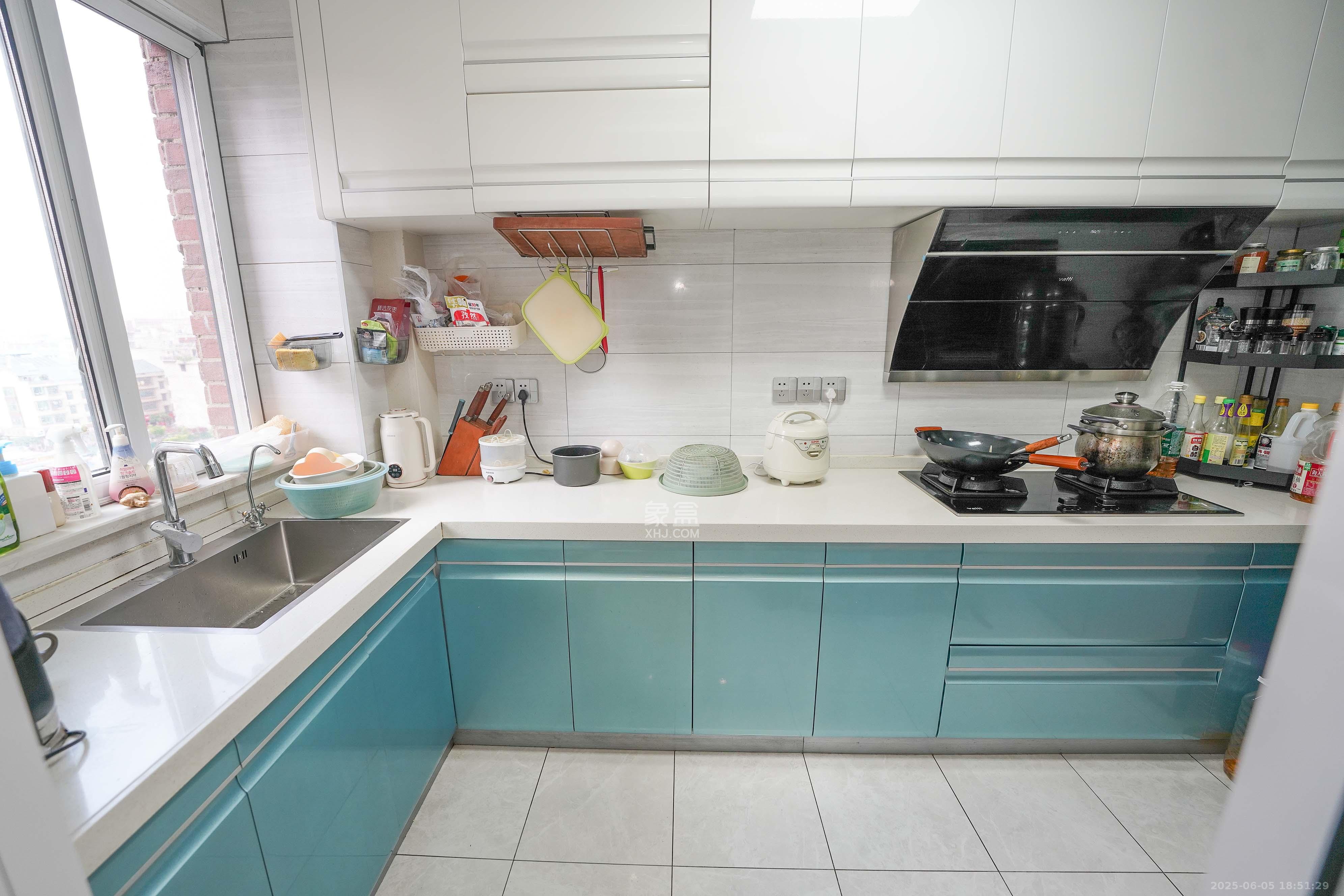 哈佛小镇（五矿哈佛小镇）  4室2厅2卫    93.0万厨房