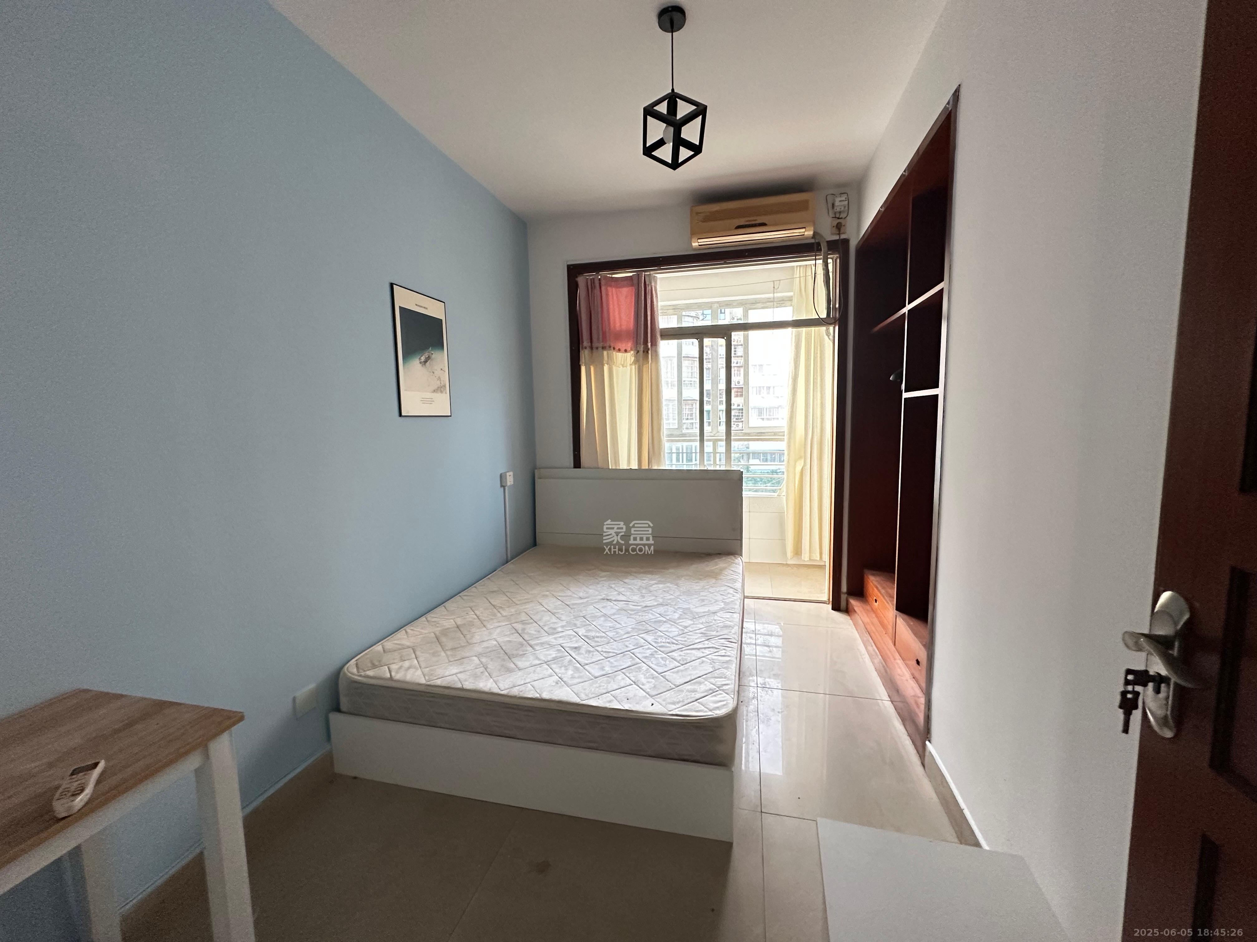 四季美景一、二期 1室1厅1卫 800.0元/月 四季美景一、二期 1室1厅1卫 800.0元/月室内图