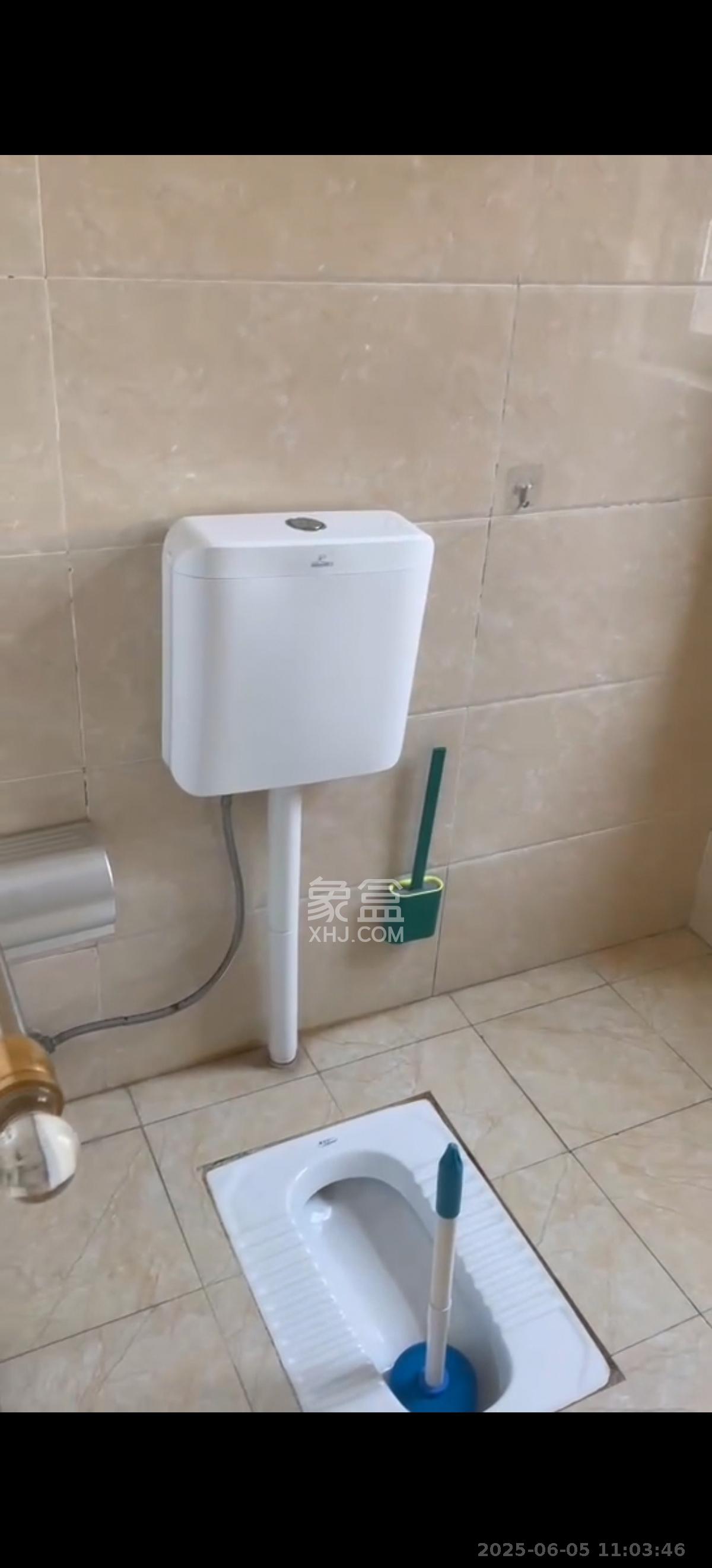 江山帝景雅典  4室2厅2卫   2600.00元/月室内图