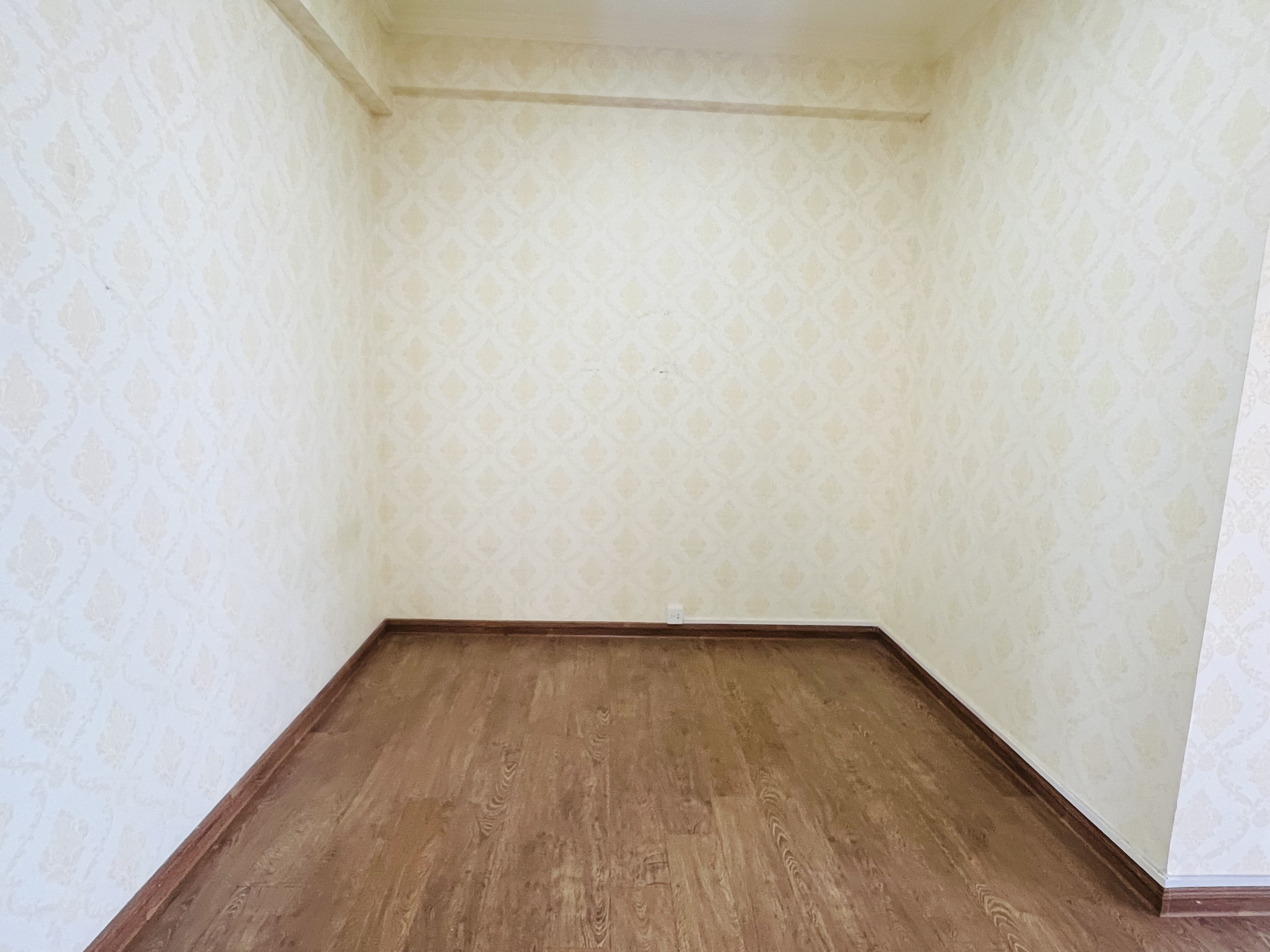 碧桂园 5室2厅3卫 4500.0元/月 碧桂园 5室2厅3卫 4500.0元/月室内图