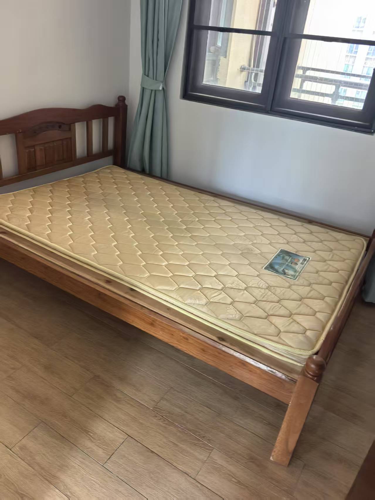 碧桂园剑桥郡  3室2厅2卫   3000.00元/月室内图