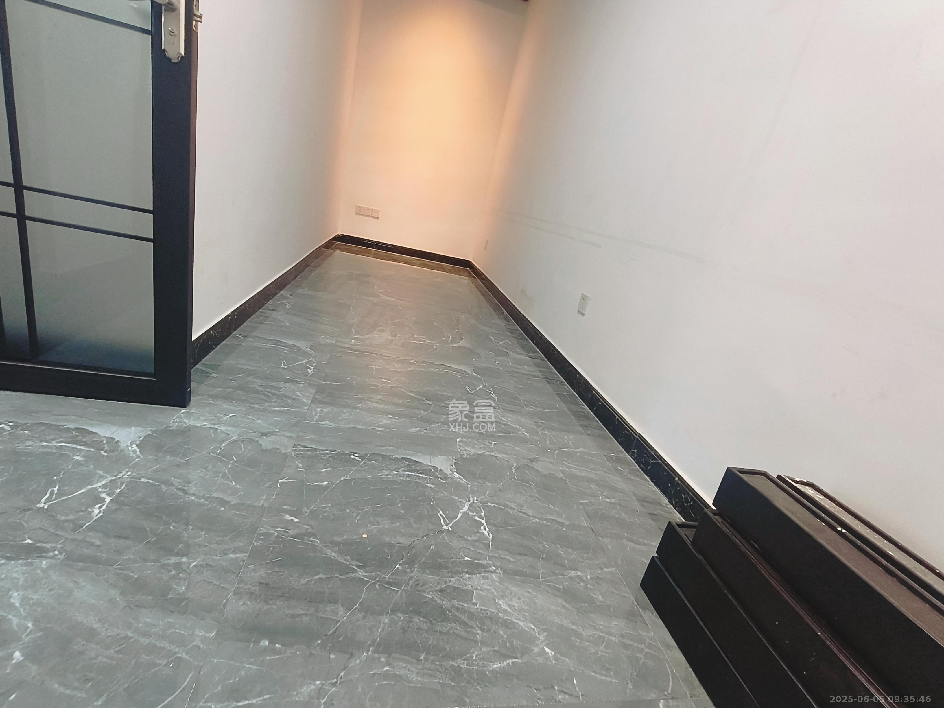 未来漫城 1室0厅0卫 3900.0元/月 未来漫城 1室0厅0卫 3900.0元/月室内图