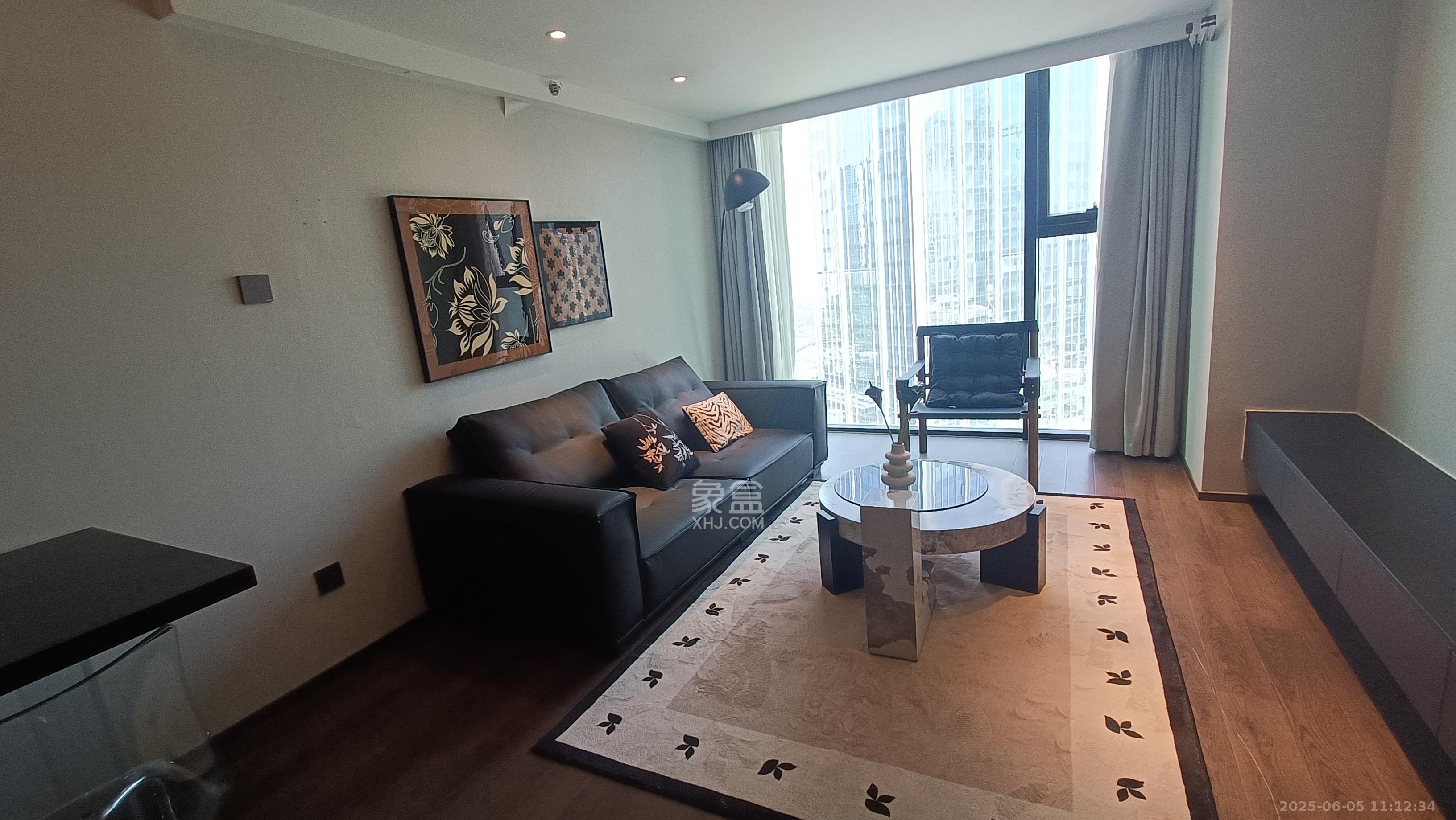 达美寰宇中心 2室1厅1卫 3500.0元/月 达美寰宇中心 2室1厅1卫 3500.0元/月室内图