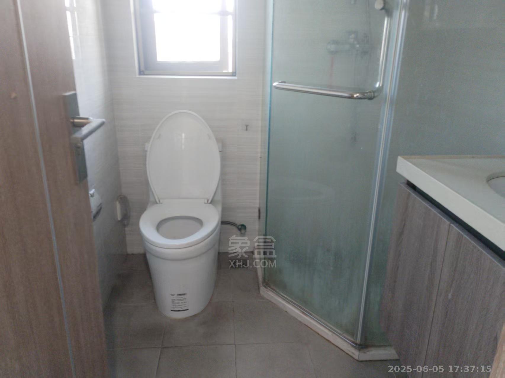 美的翰城  3室2厅2卫    2000.0元/月 美的翰城  3室2厅2卫    2000.0元/月室内图