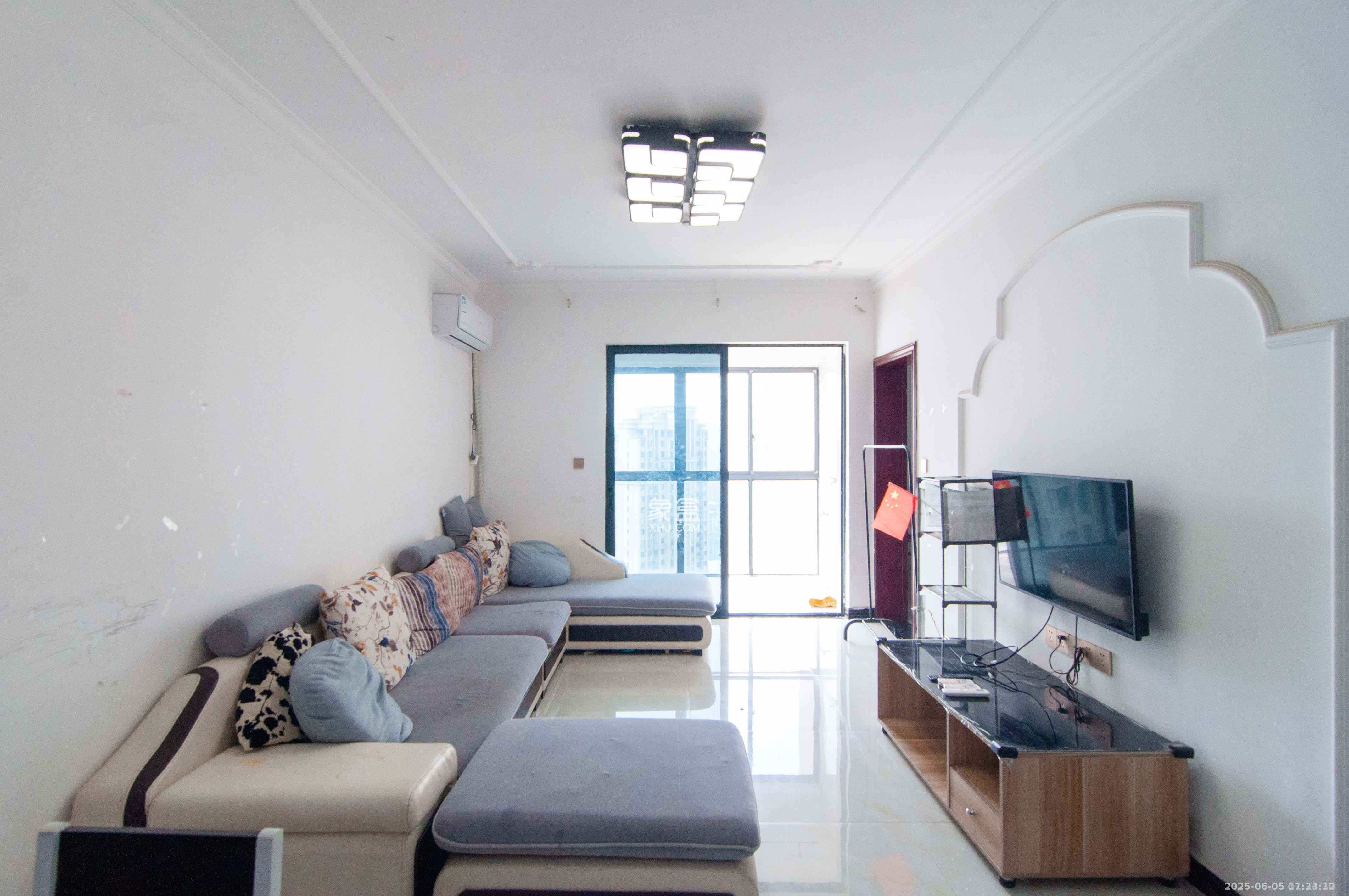 中建梅溪湖中心 3室2厅1卫 2800.0元/月 中建梅溪湖中心 3室2厅1卫 2800.0元/月室内图